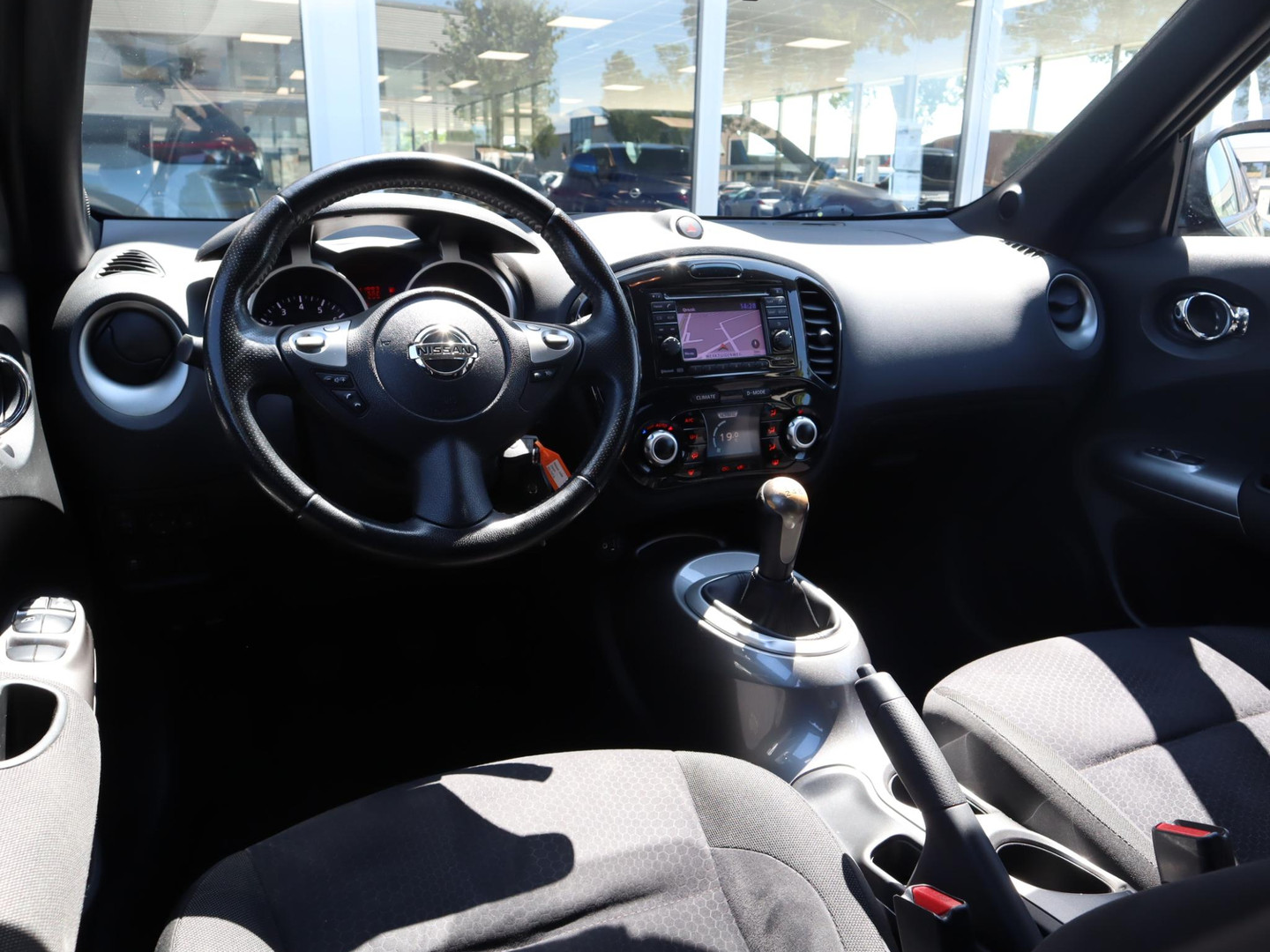 Nissan Nissan