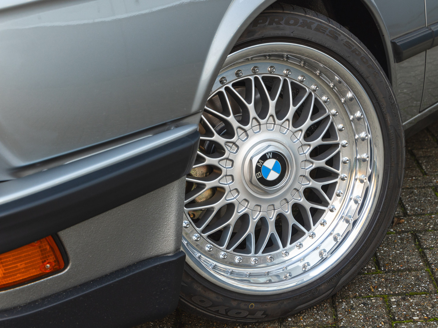 BMW BMW