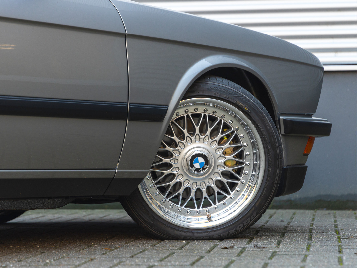 BMW BMW