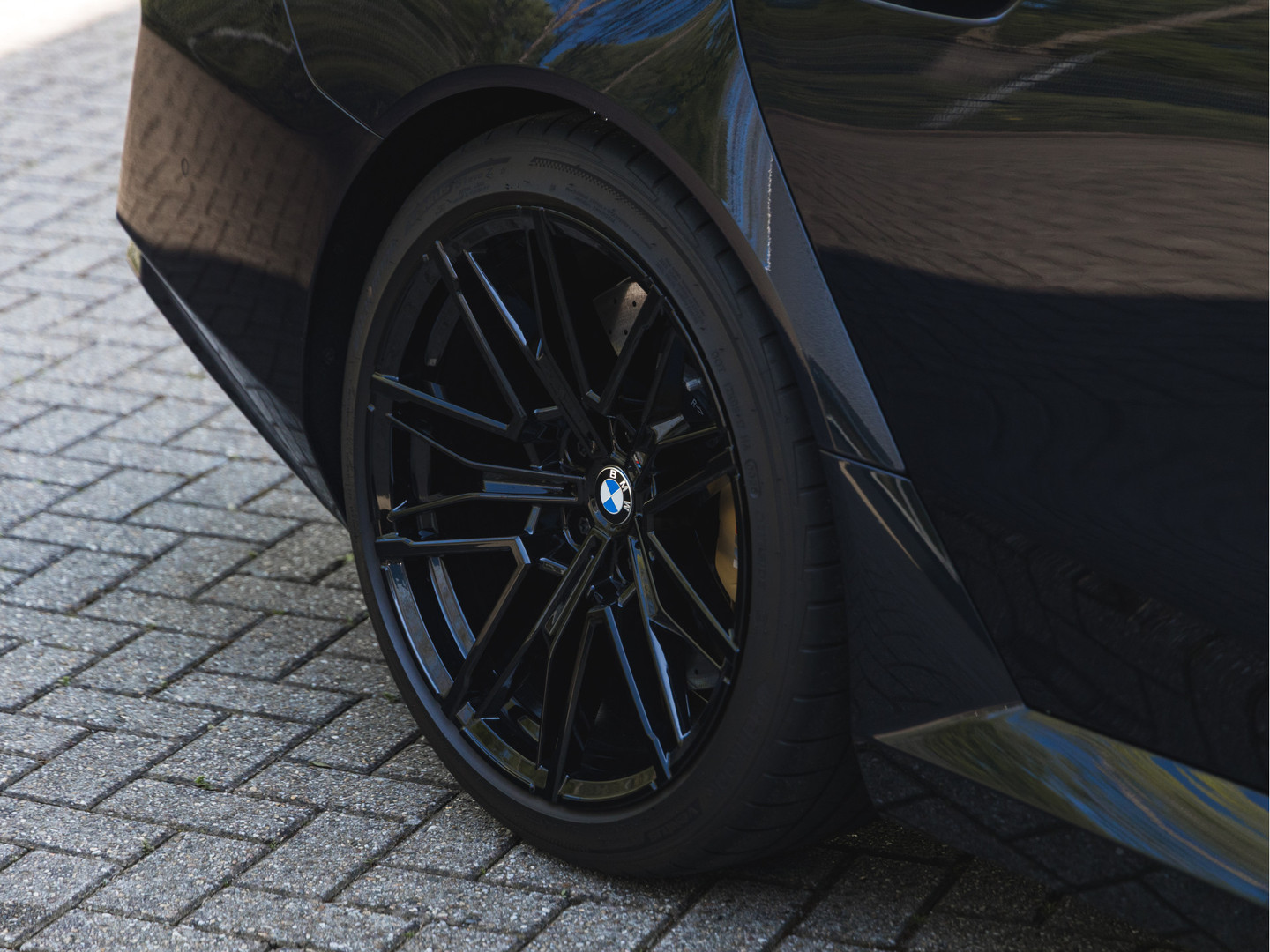BMW BMW