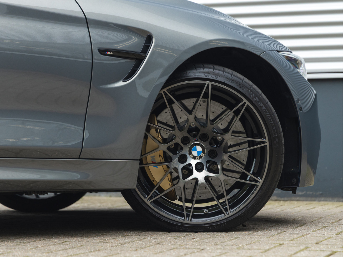BMW BMW