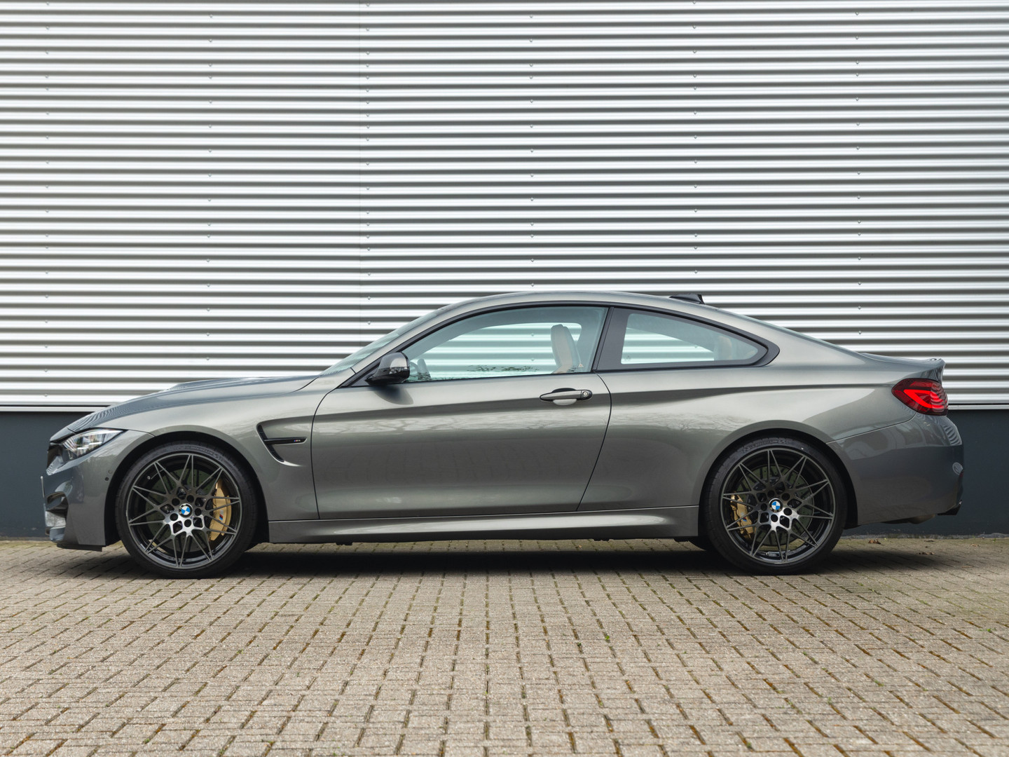 BMW BMW