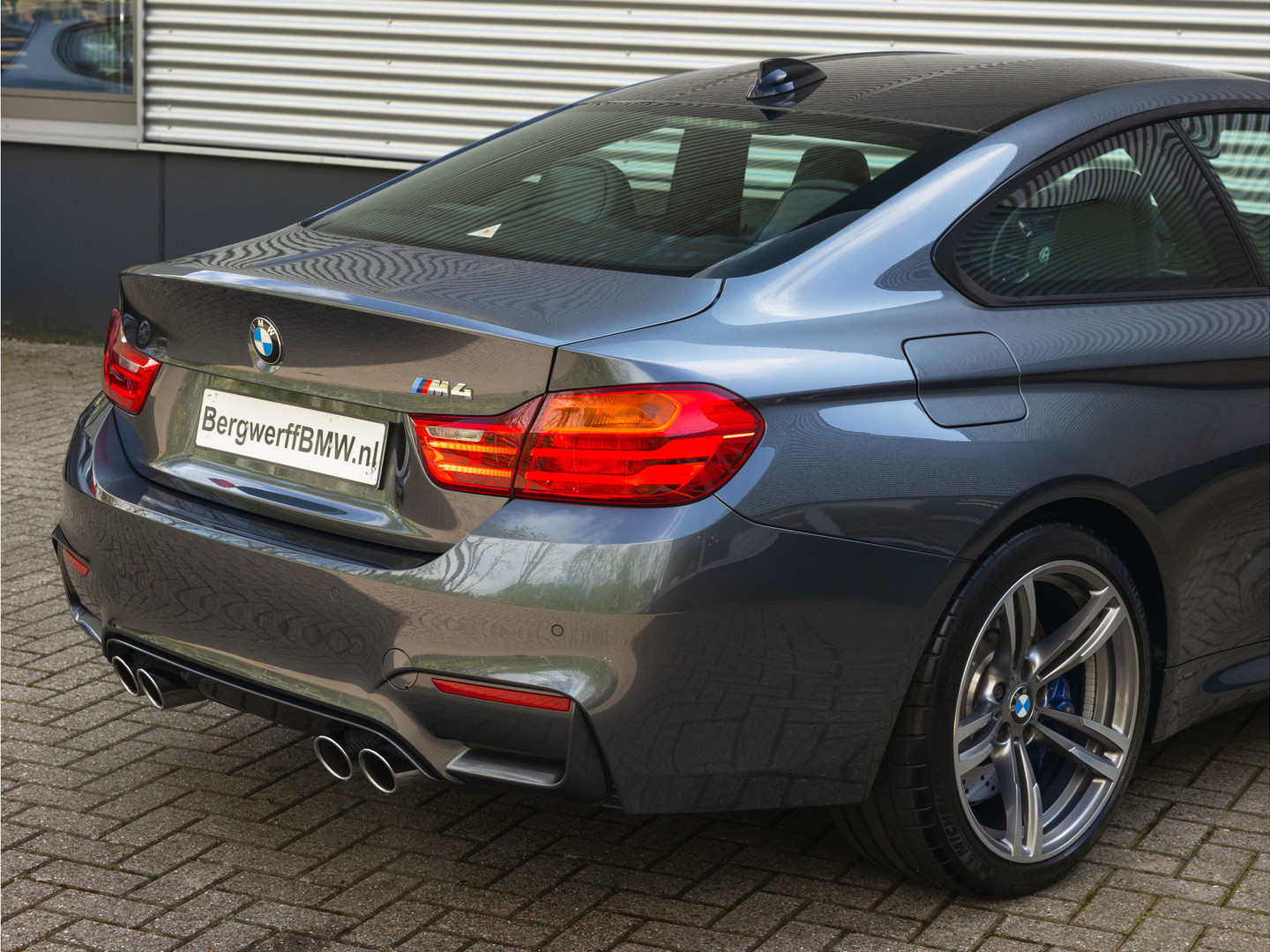 BMW BMW