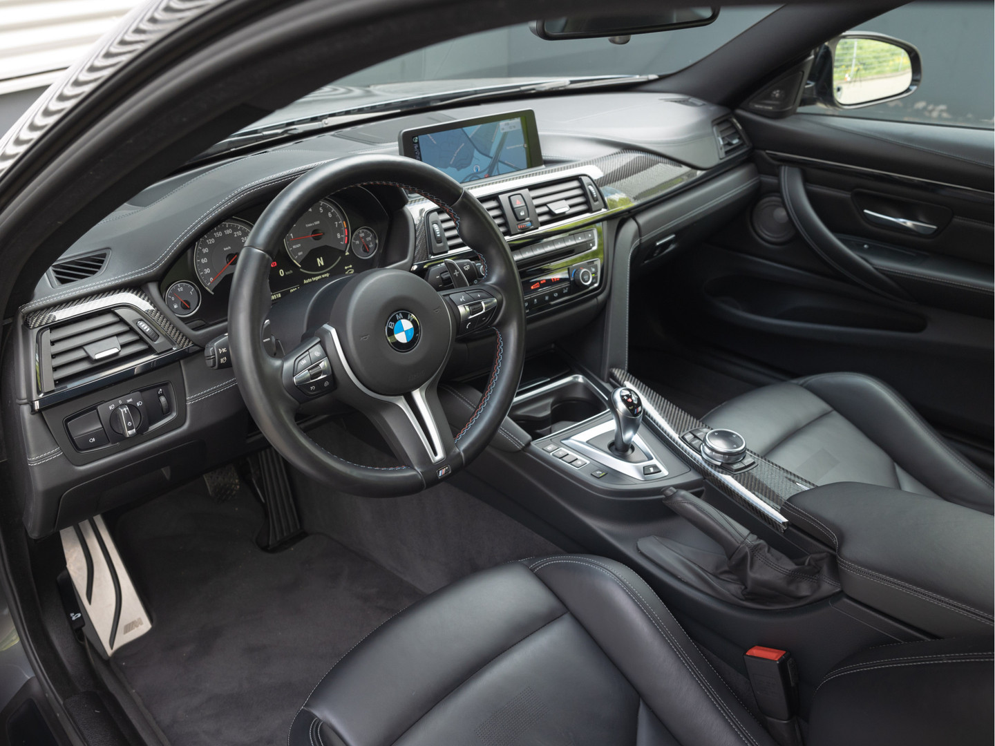 BMW BMW