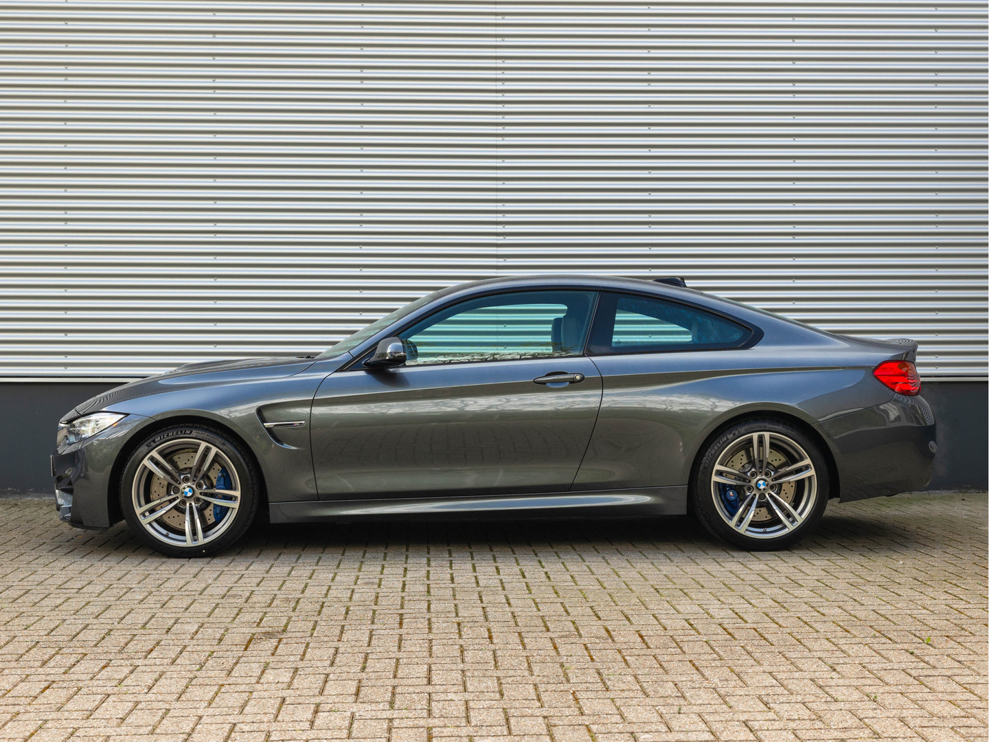 BMW BMW