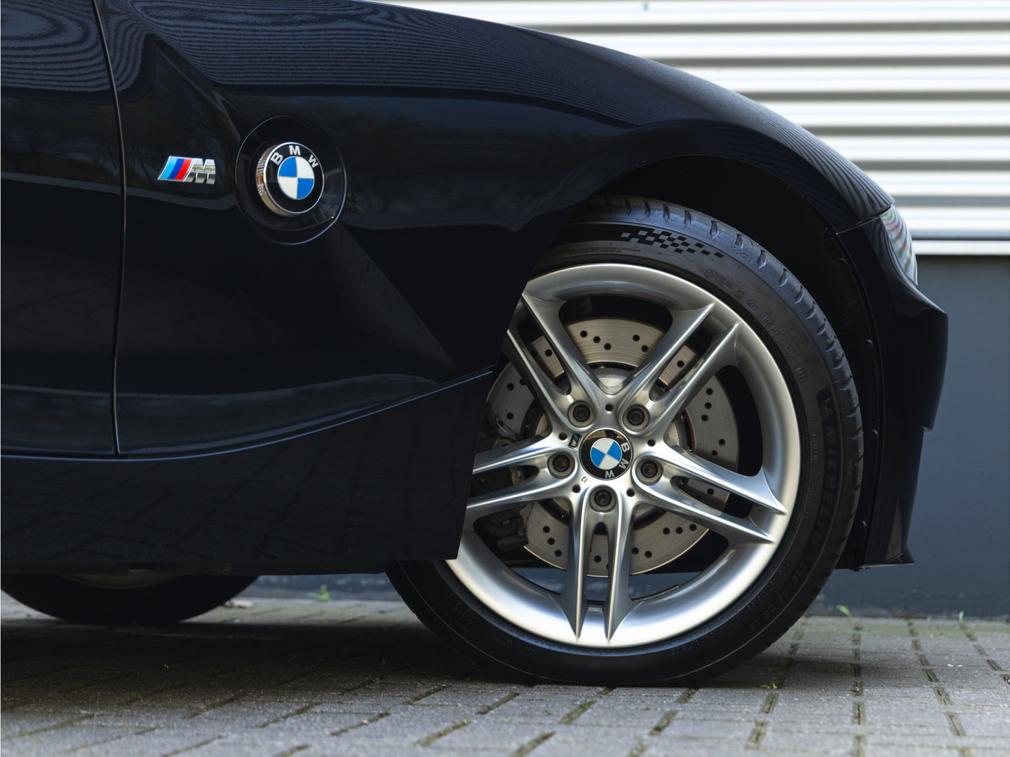 BMW BMW