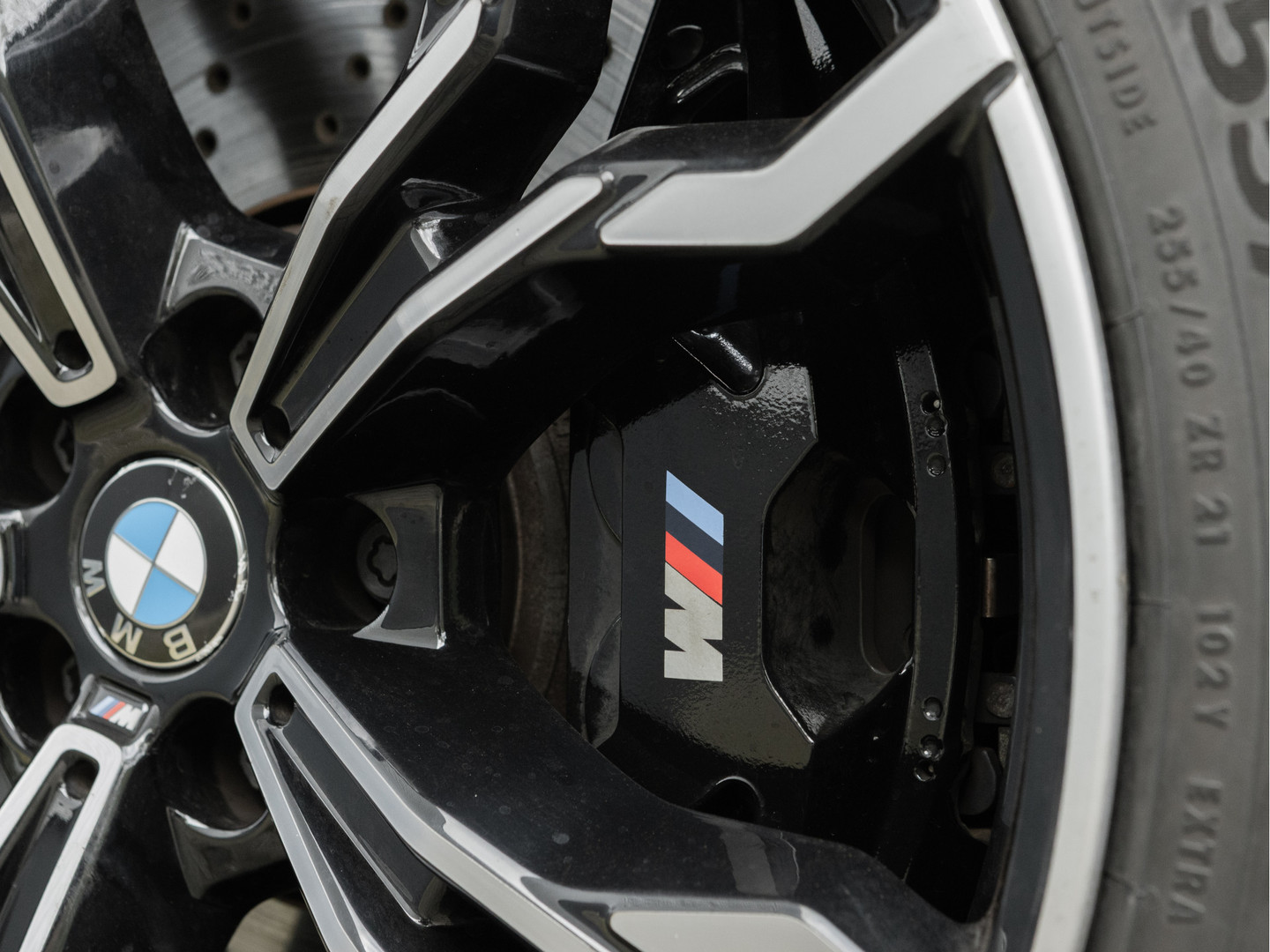 BMW BMW