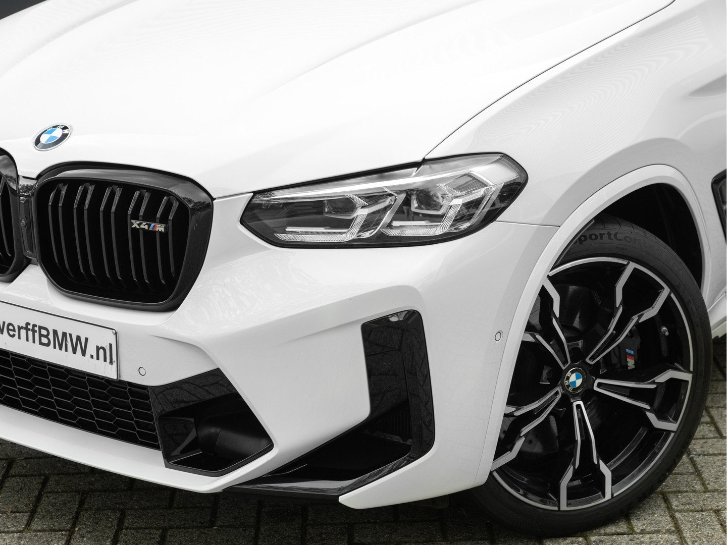 BMW BMW