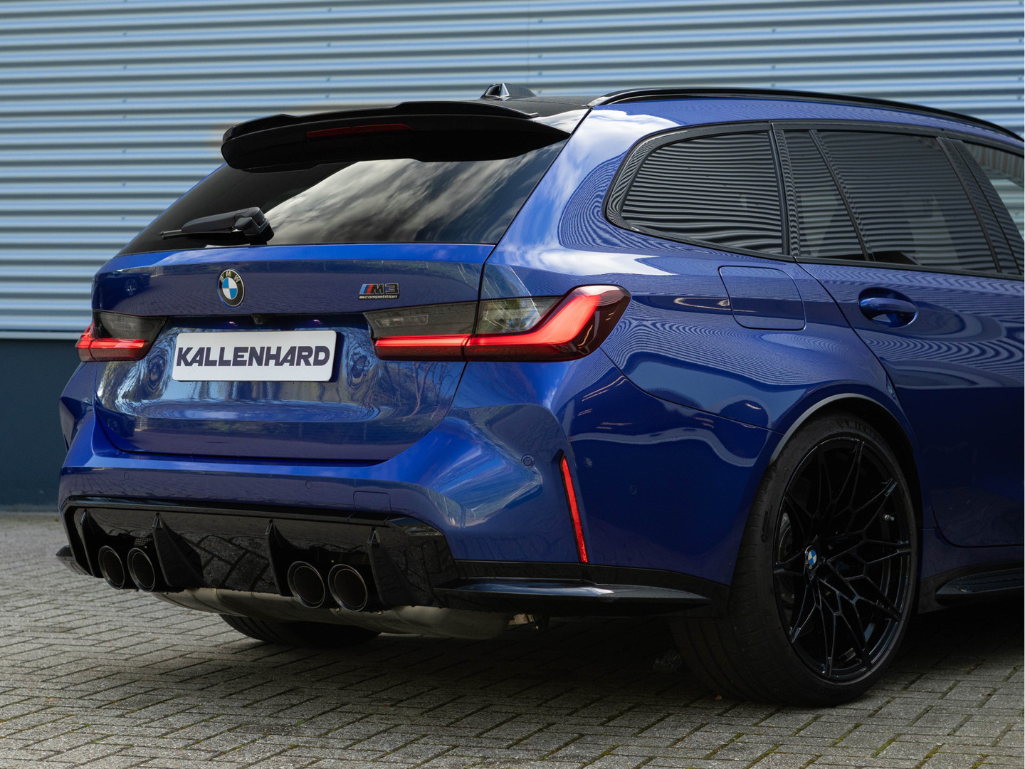 BMW BMW