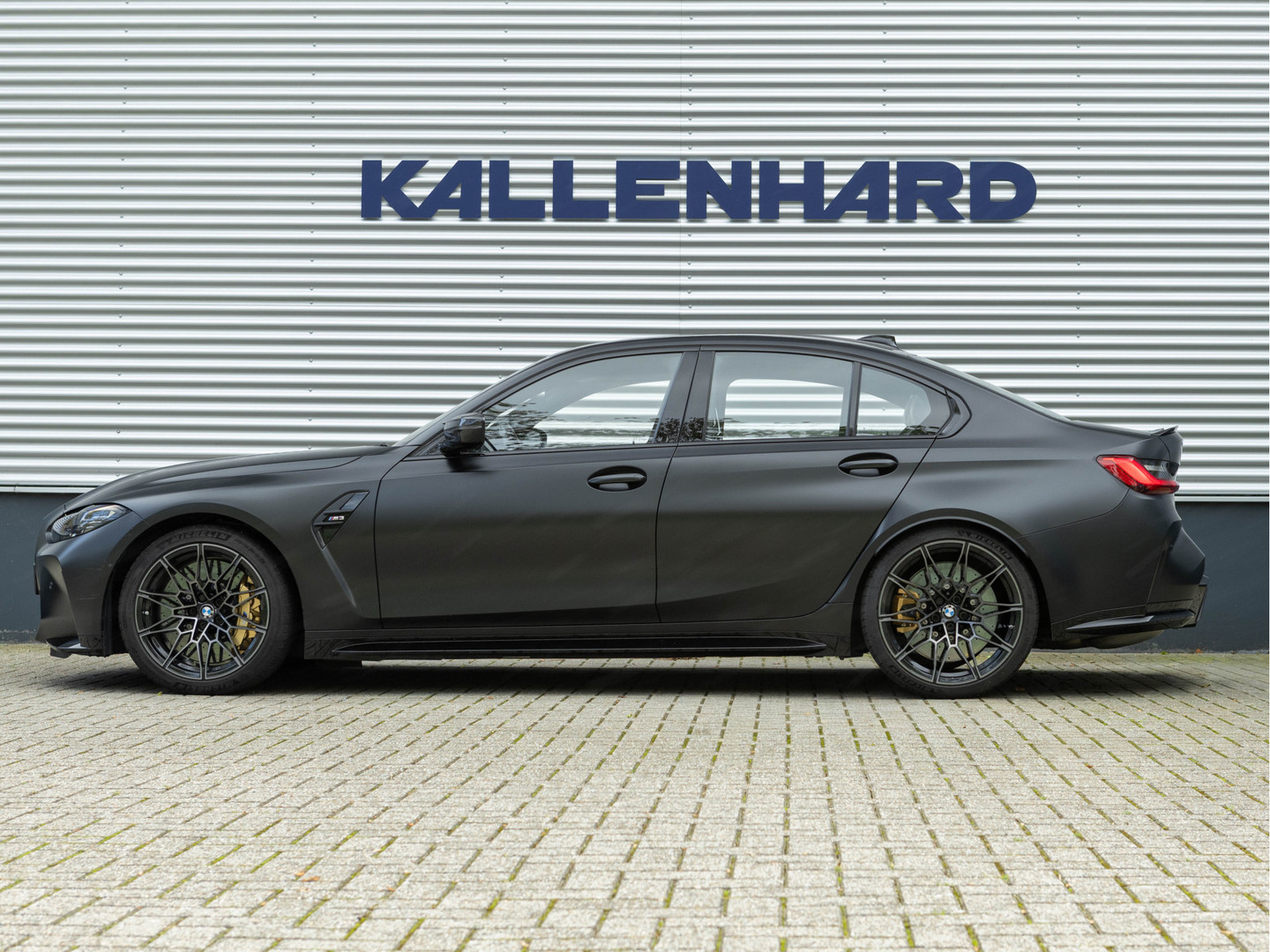 BMW BMW