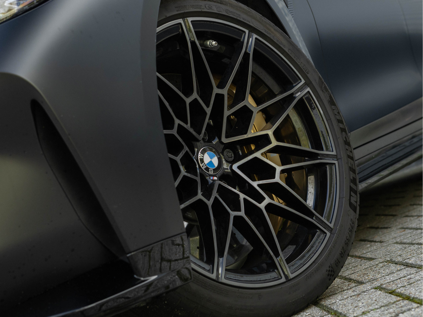 BMW BMW