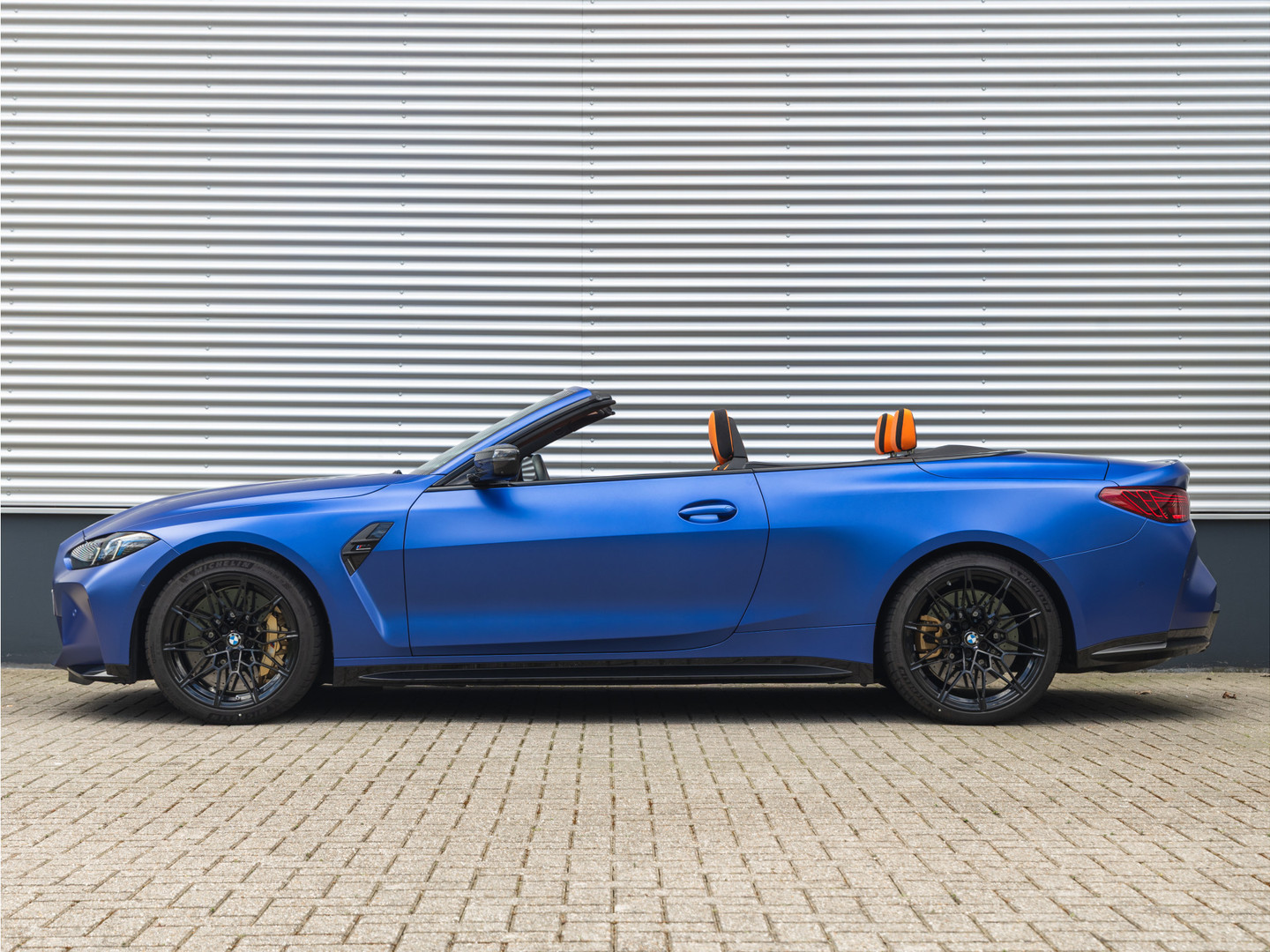 BMW BMW