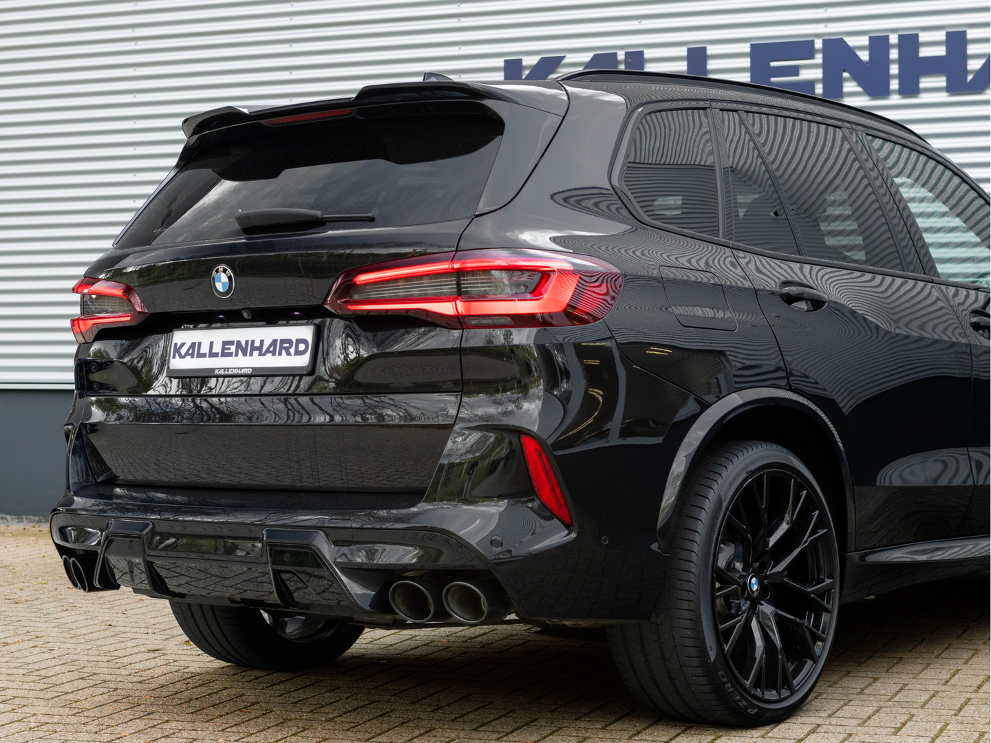 BMW BMW