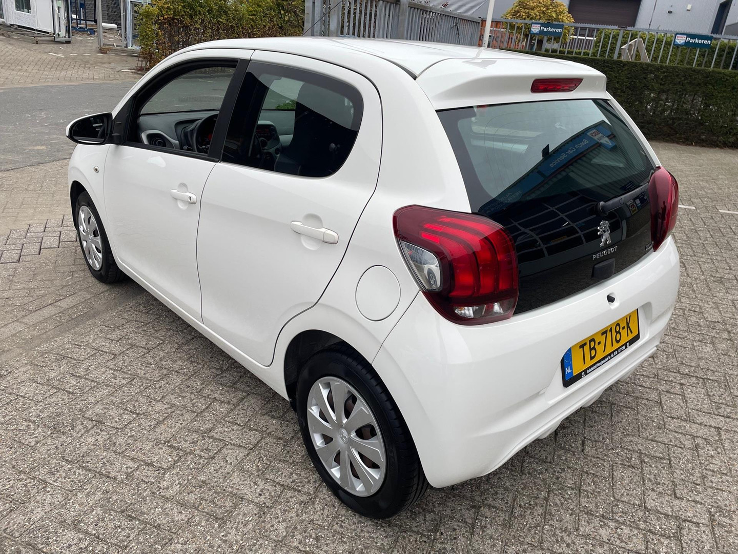 Peugeot Peugeot