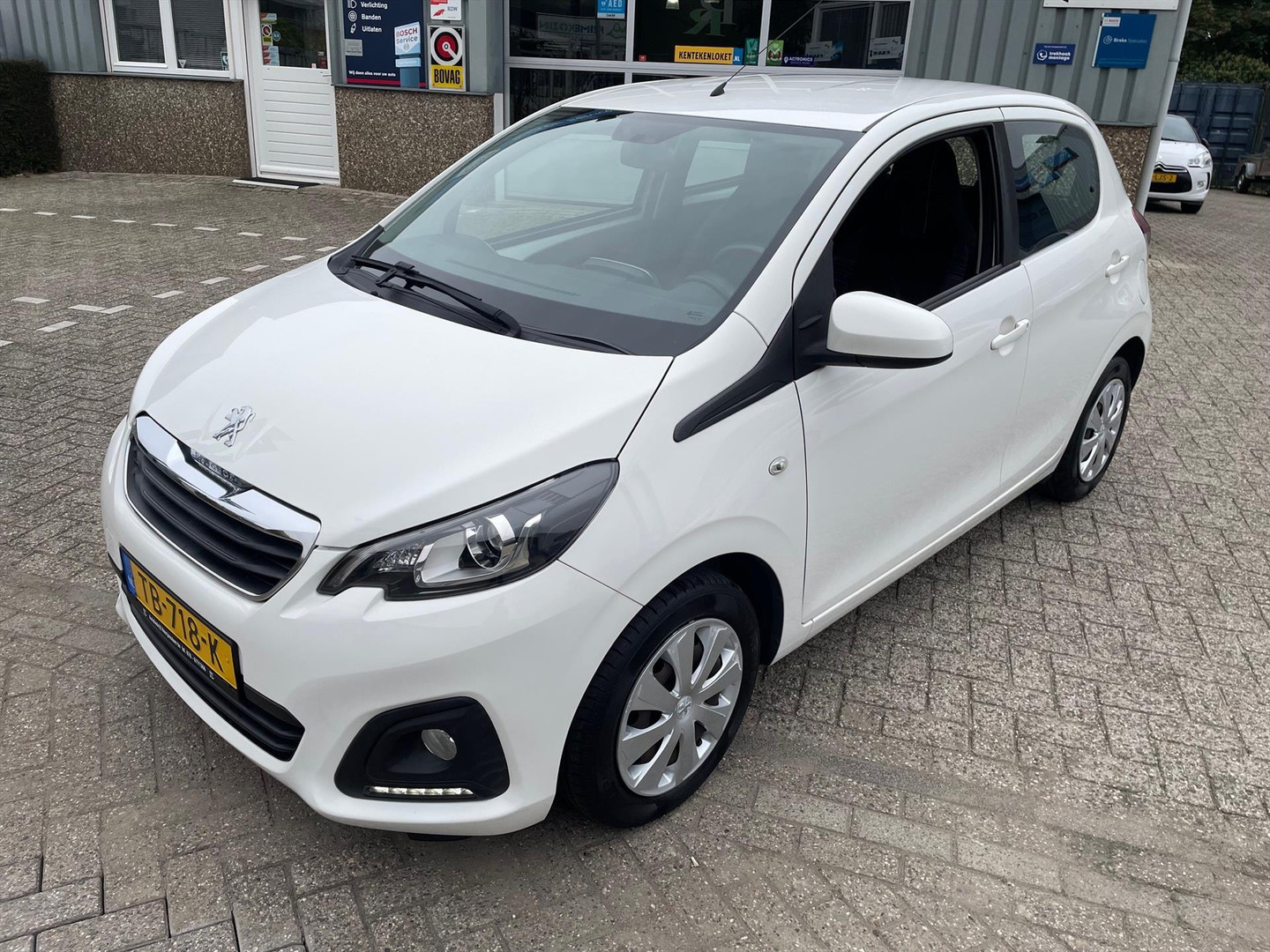 Peugeot Peugeot