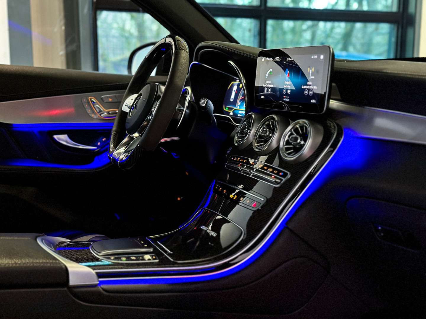 Mercedes-Benz Mercedes-Benz