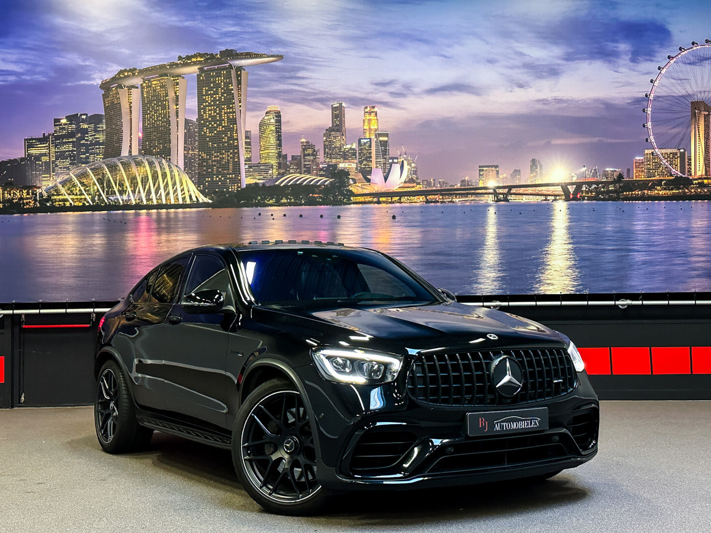Mercedes-Benz Mercedes-Benz