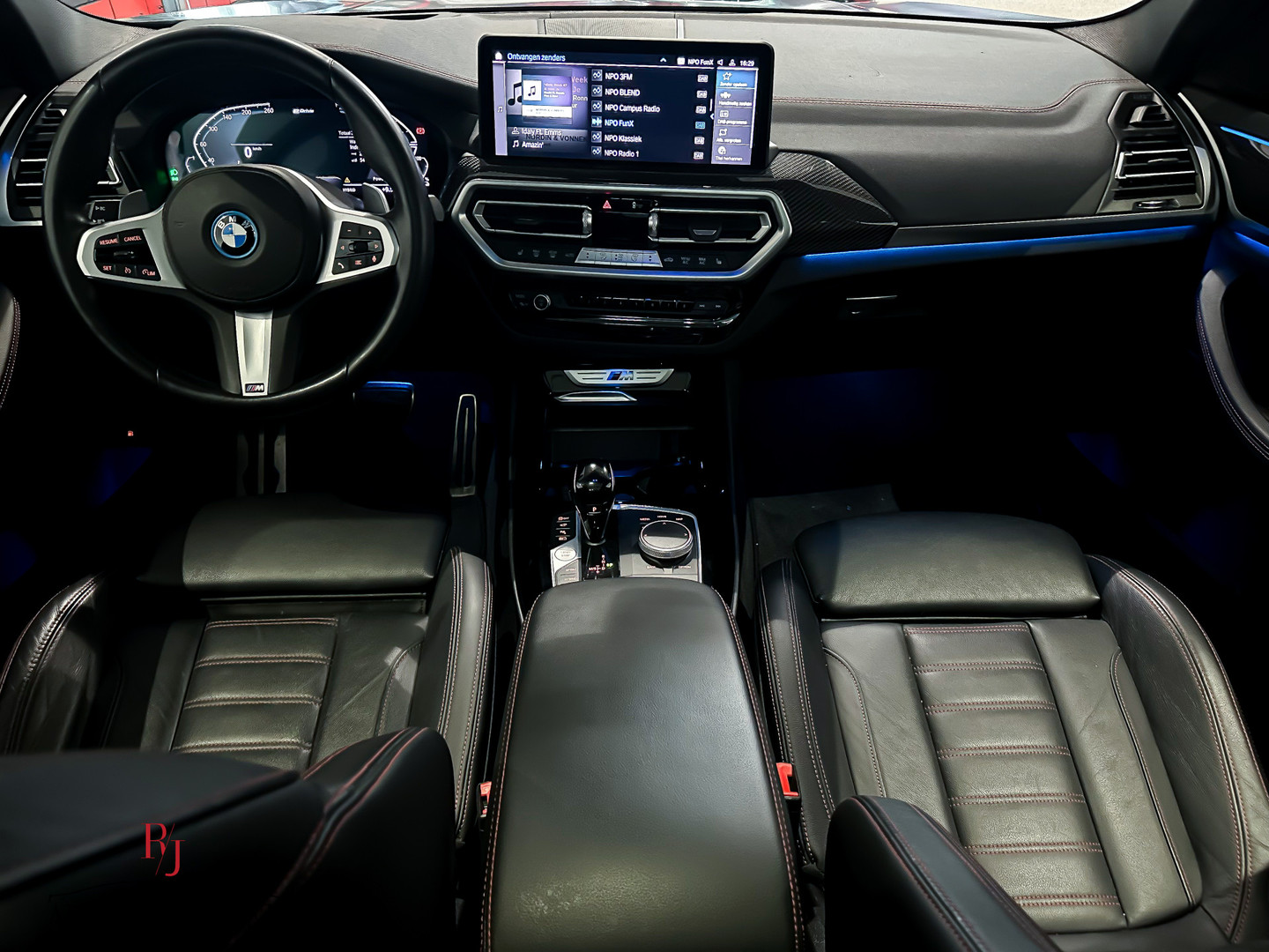 BMW BMW