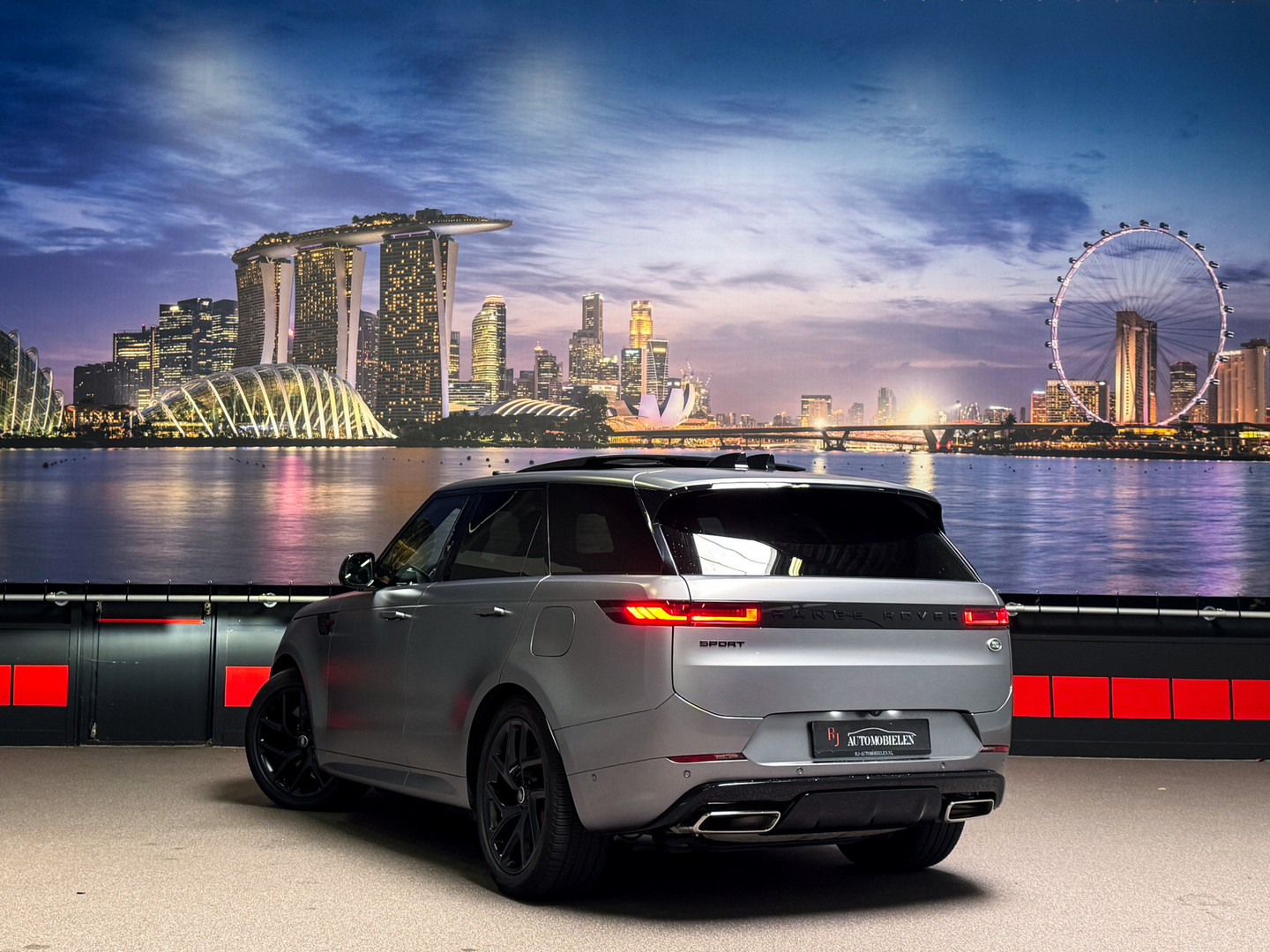 Land Rover