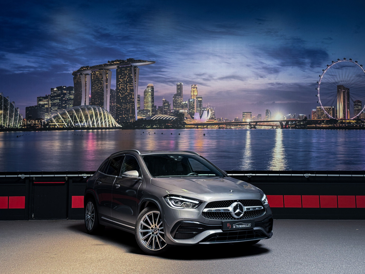 Mercedes-Benz Mercedes-Benz