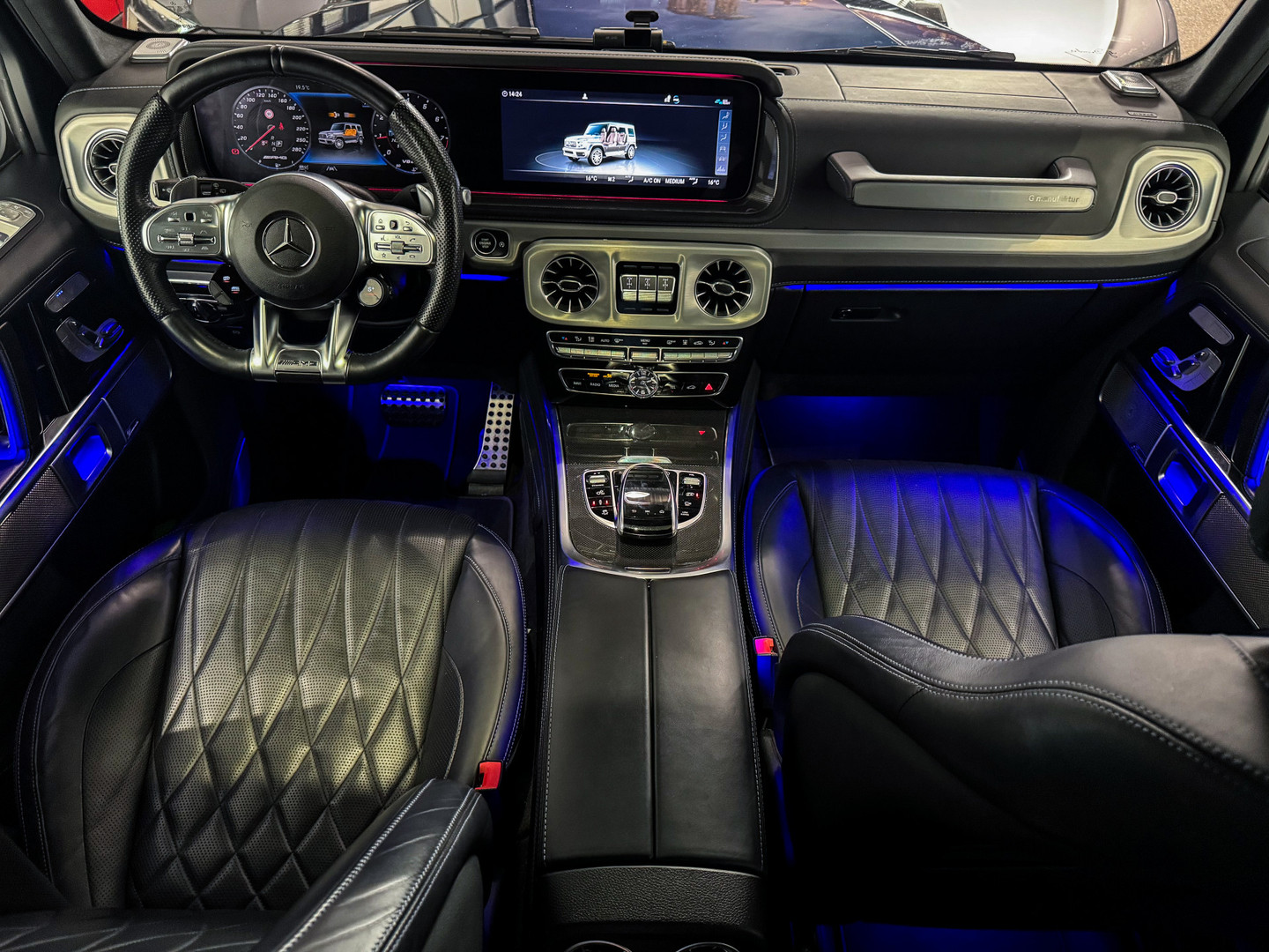 Mercedes-Benz Mercedes-Benz