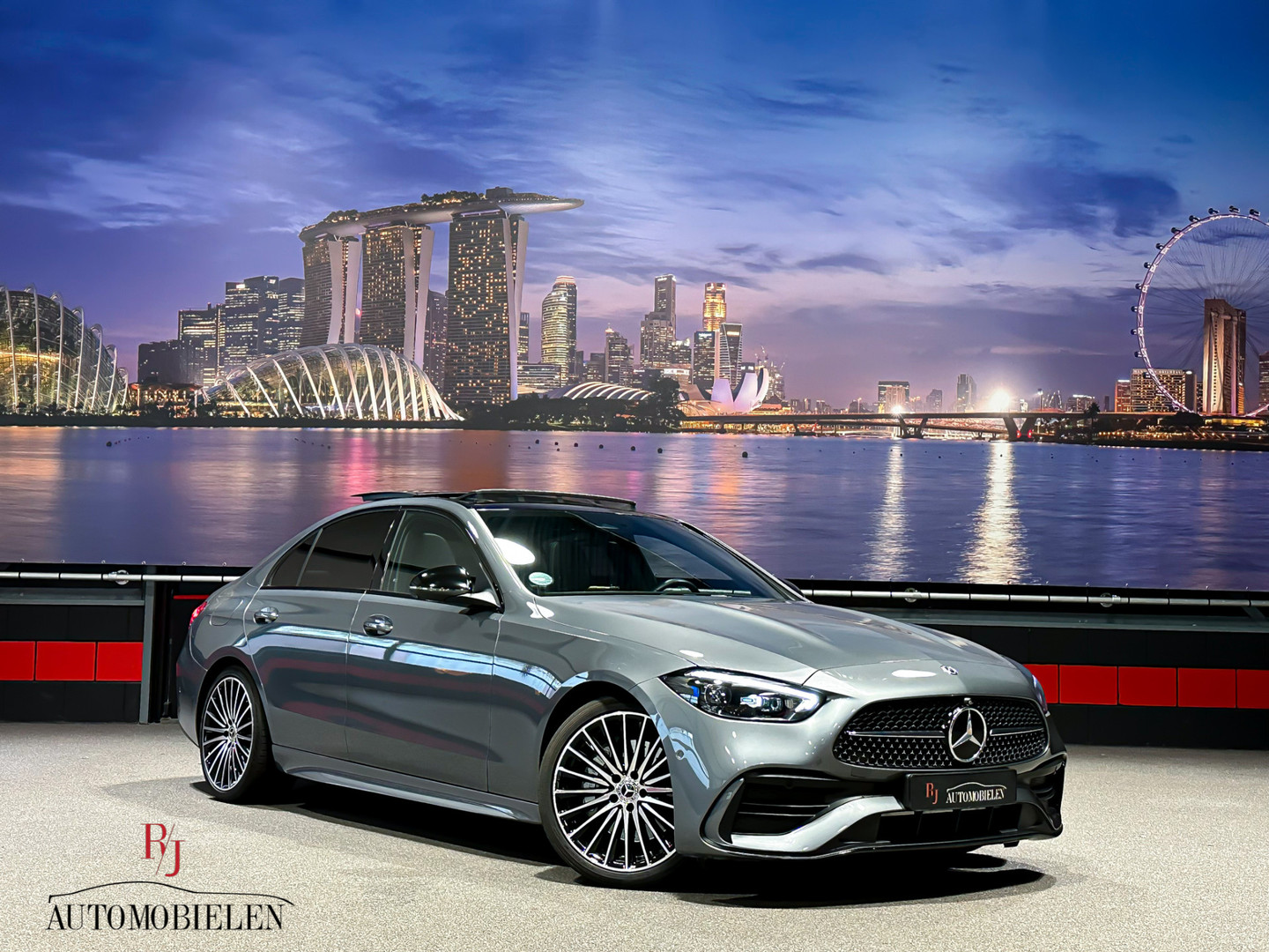 Mercedes-Benz Mercedes-Benz