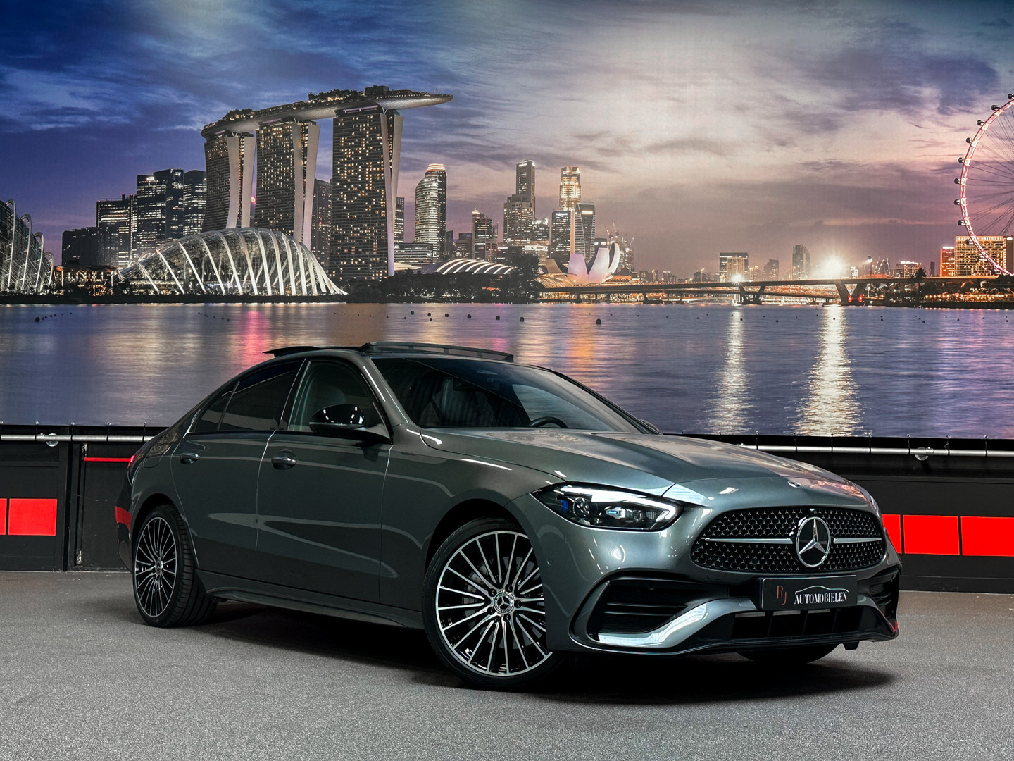 Mercedes-Benz Mercedes-Benz