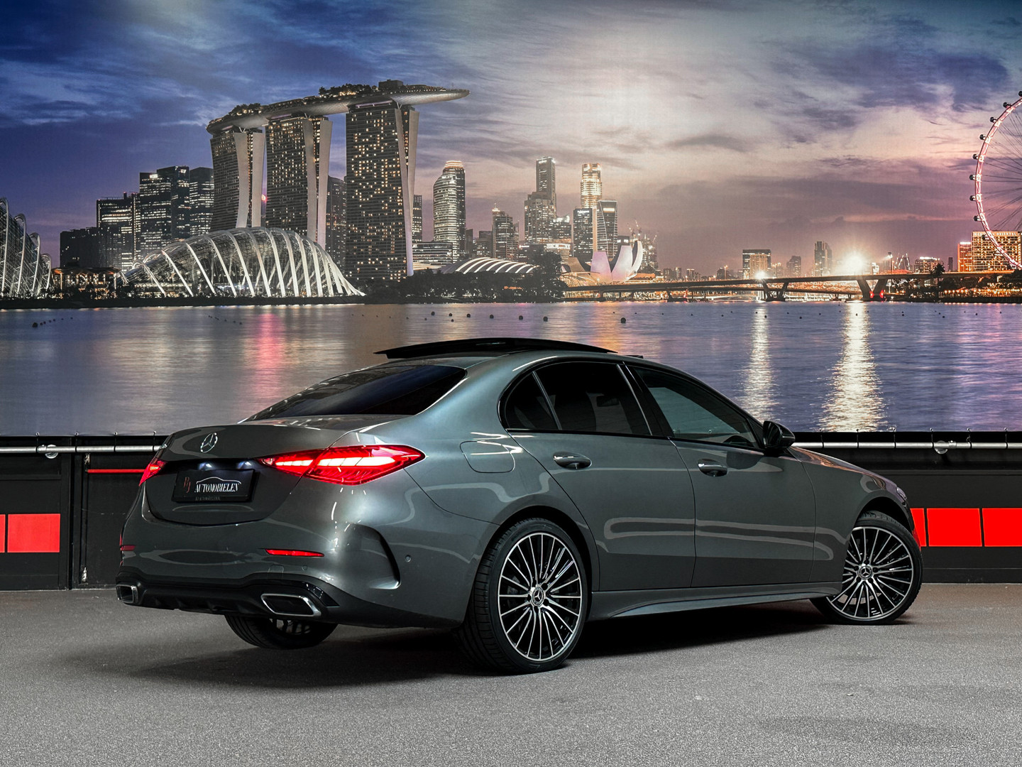 Mercedes-Benz Mercedes-Benz