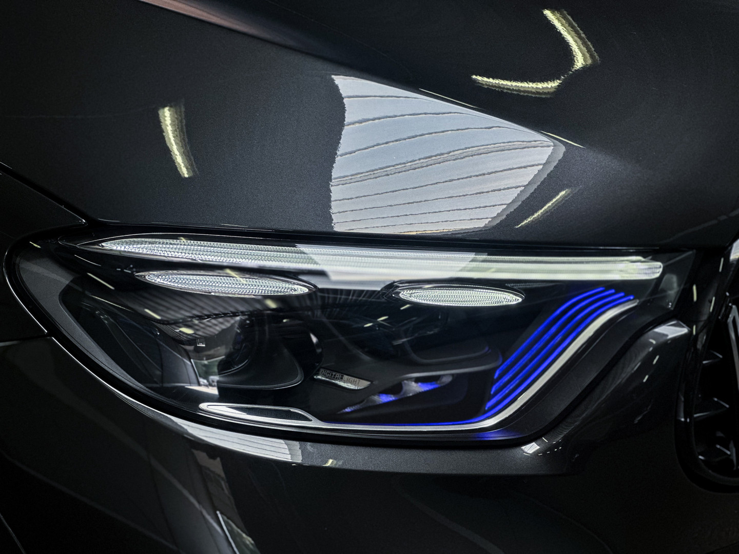 Mercedes-Benz Mercedes-Benz