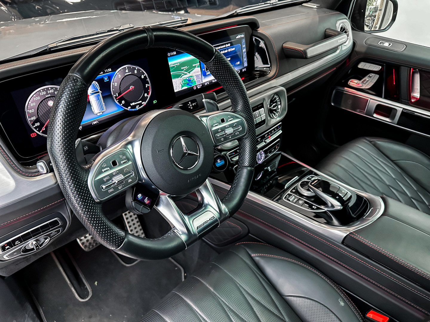 Mercedes-Benz Mercedes-Benz