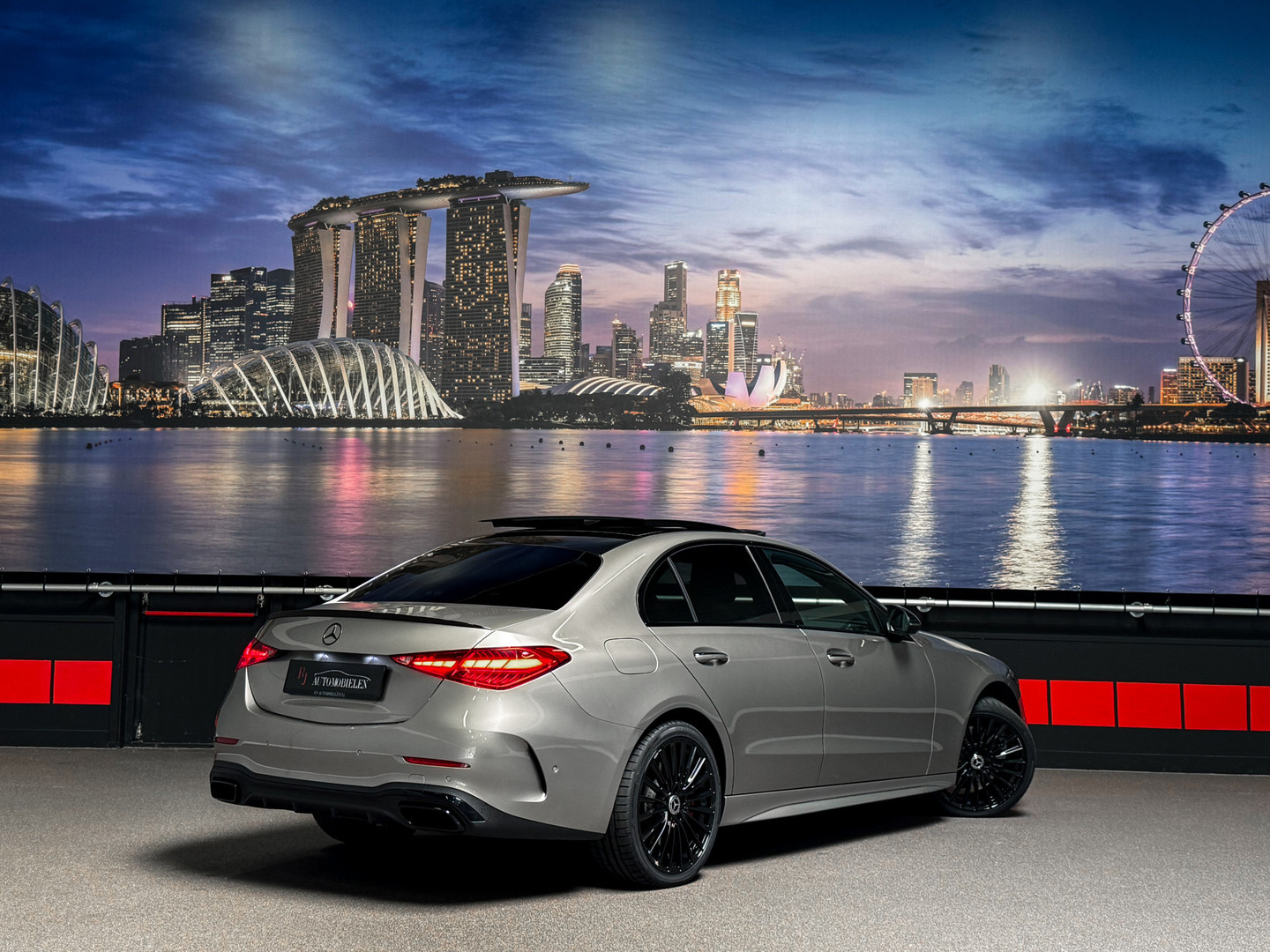 Mercedes-Benz Mercedes-Benz