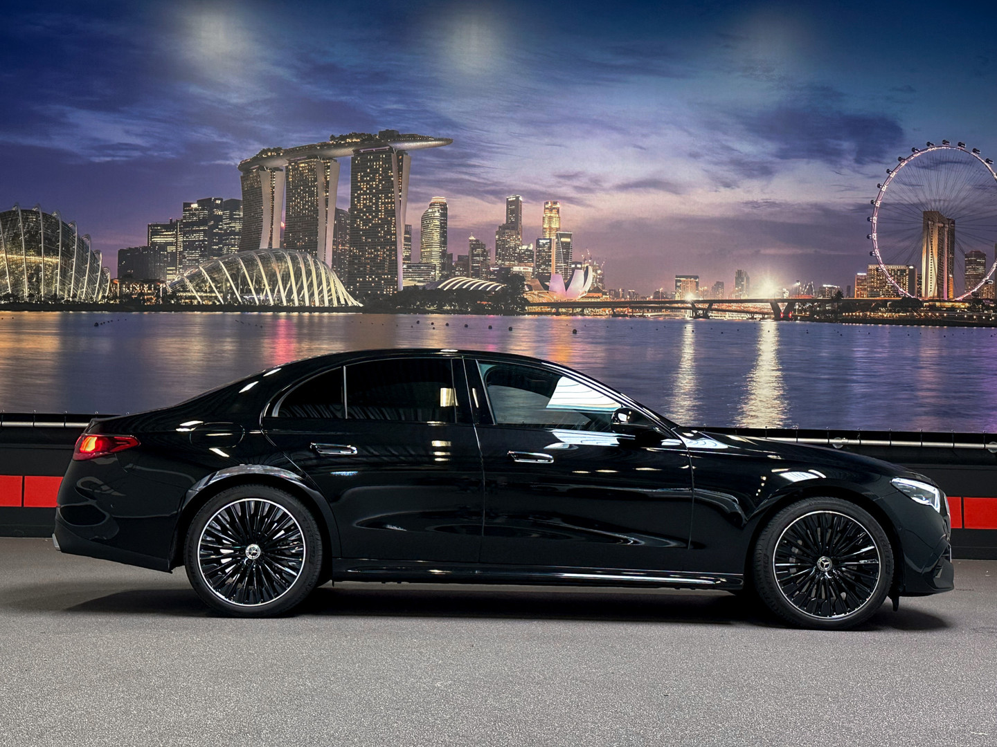 Mercedes-Benz Mercedes-Benz