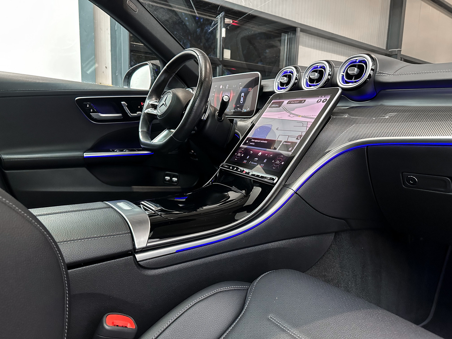 Mercedes-Benz Mercedes-Benz