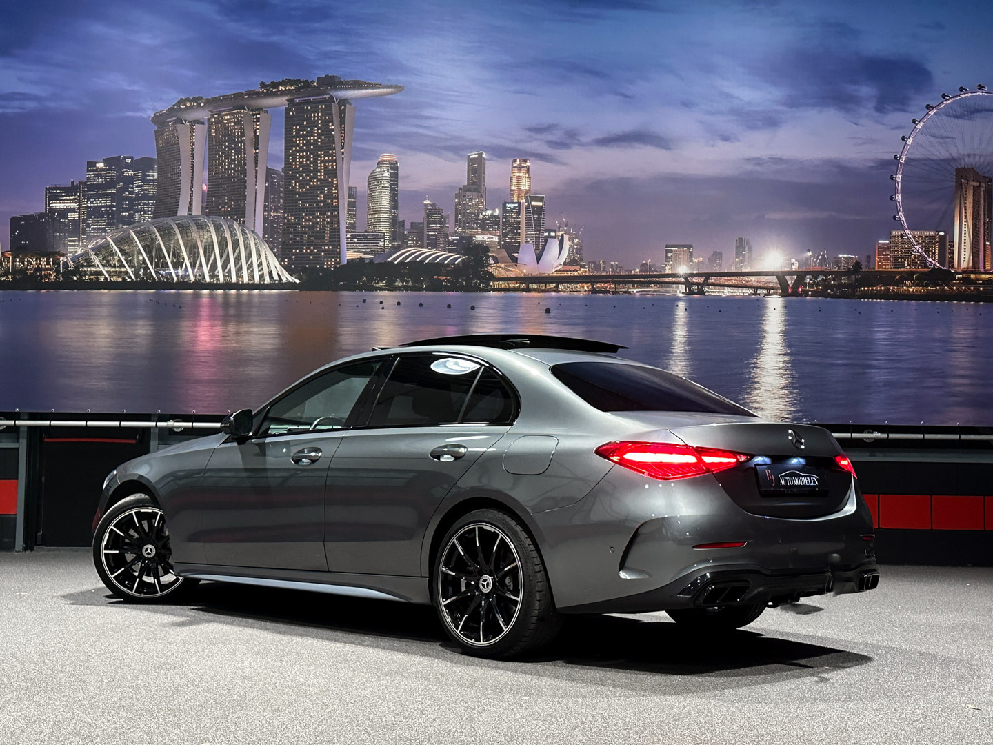 Mercedes-Benz Mercedes-Benz