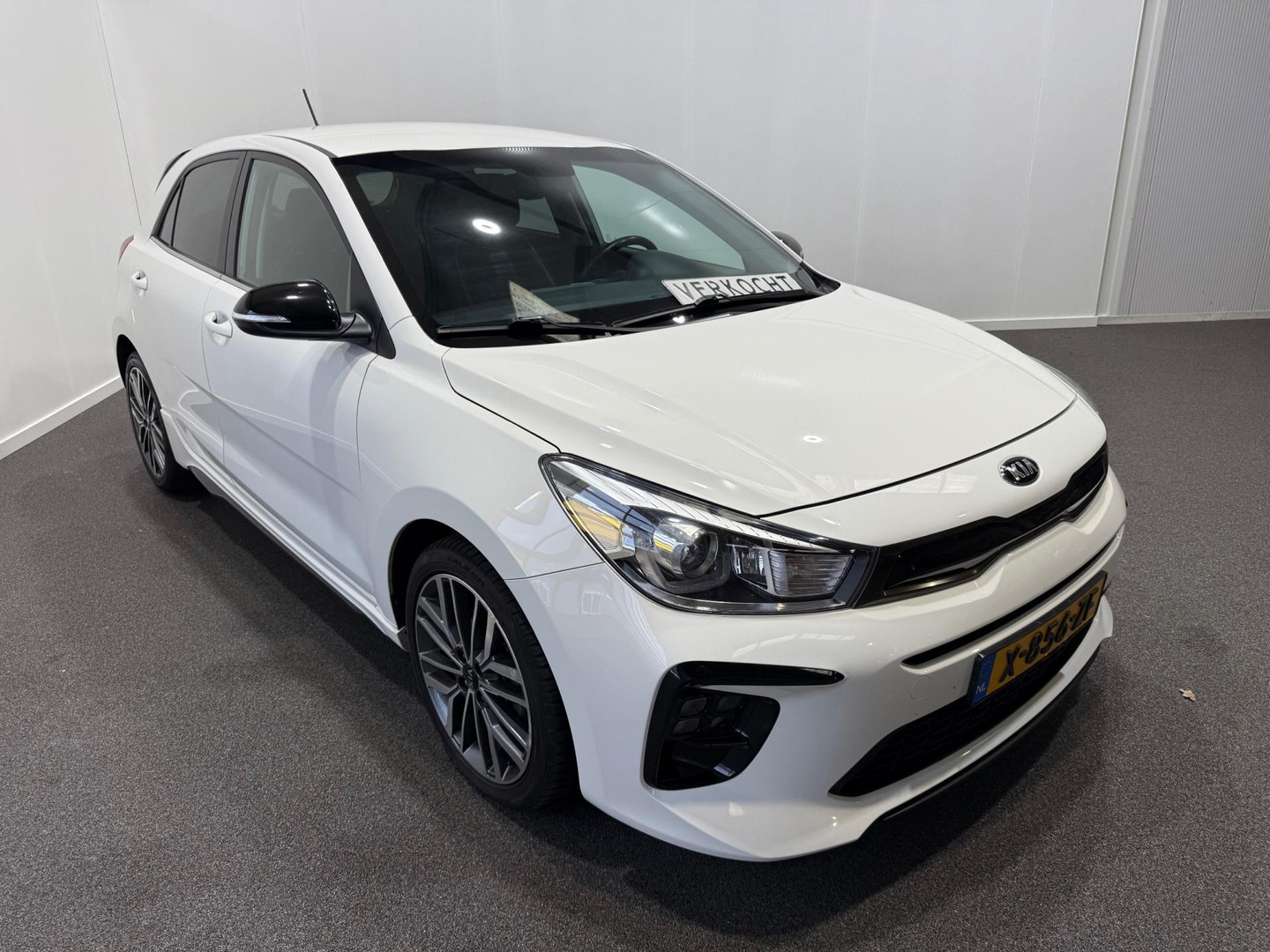 Kia