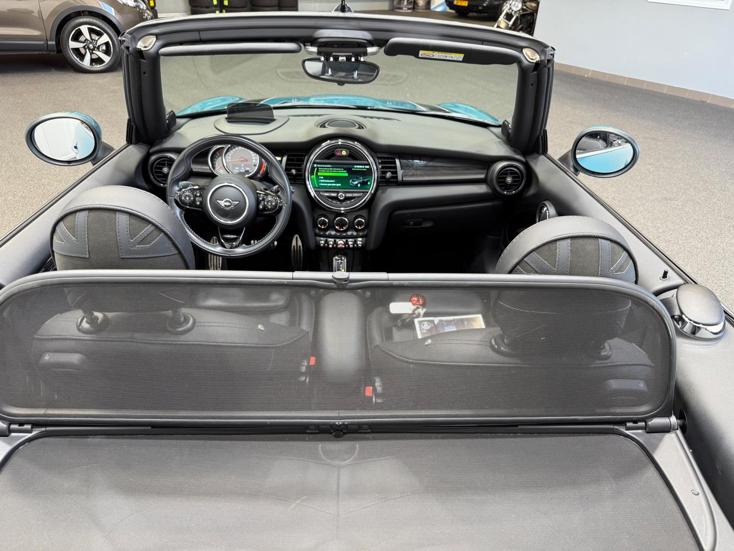 MINI