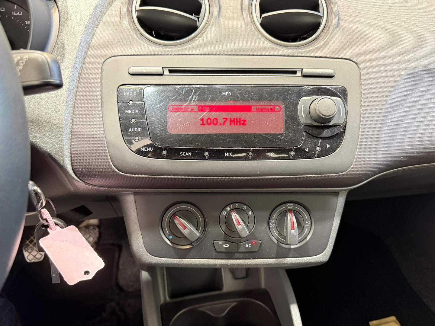 SEAT