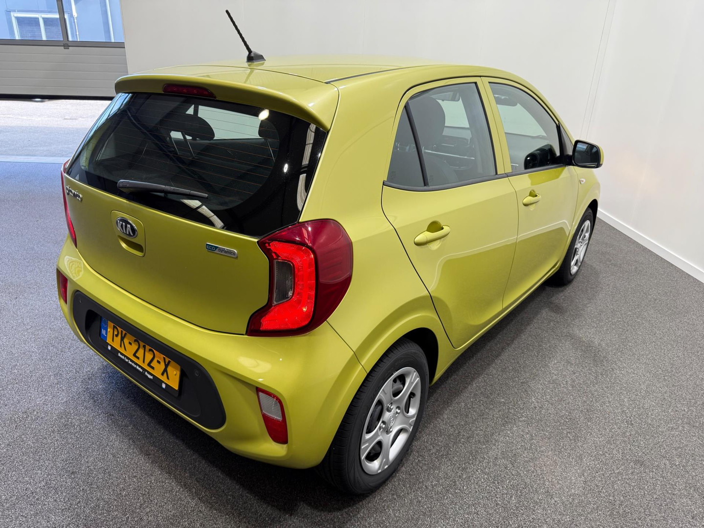Kia