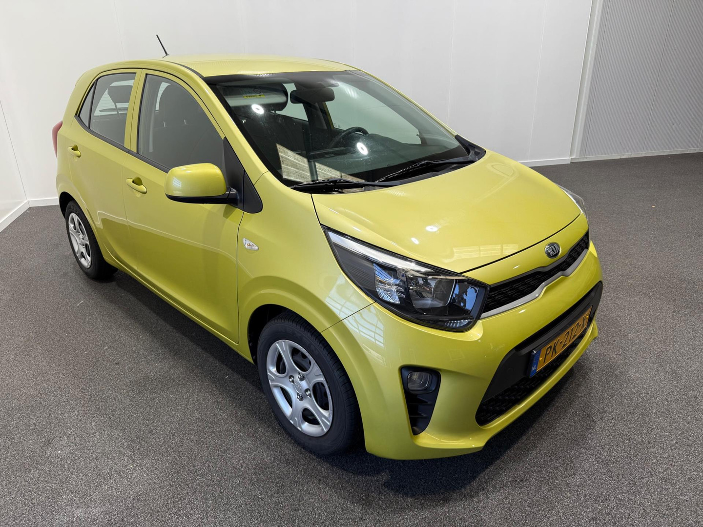 Kia
