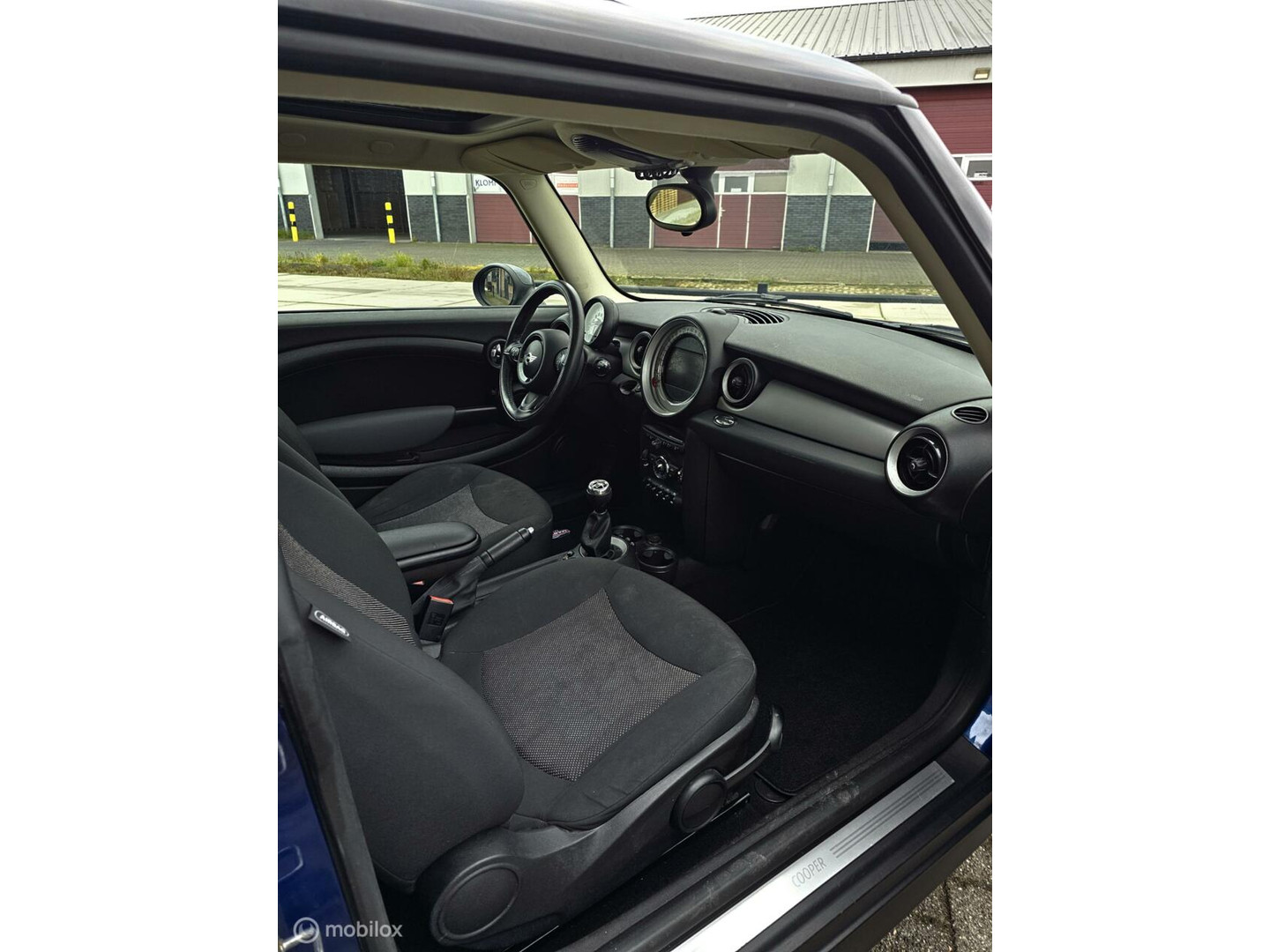 MINI