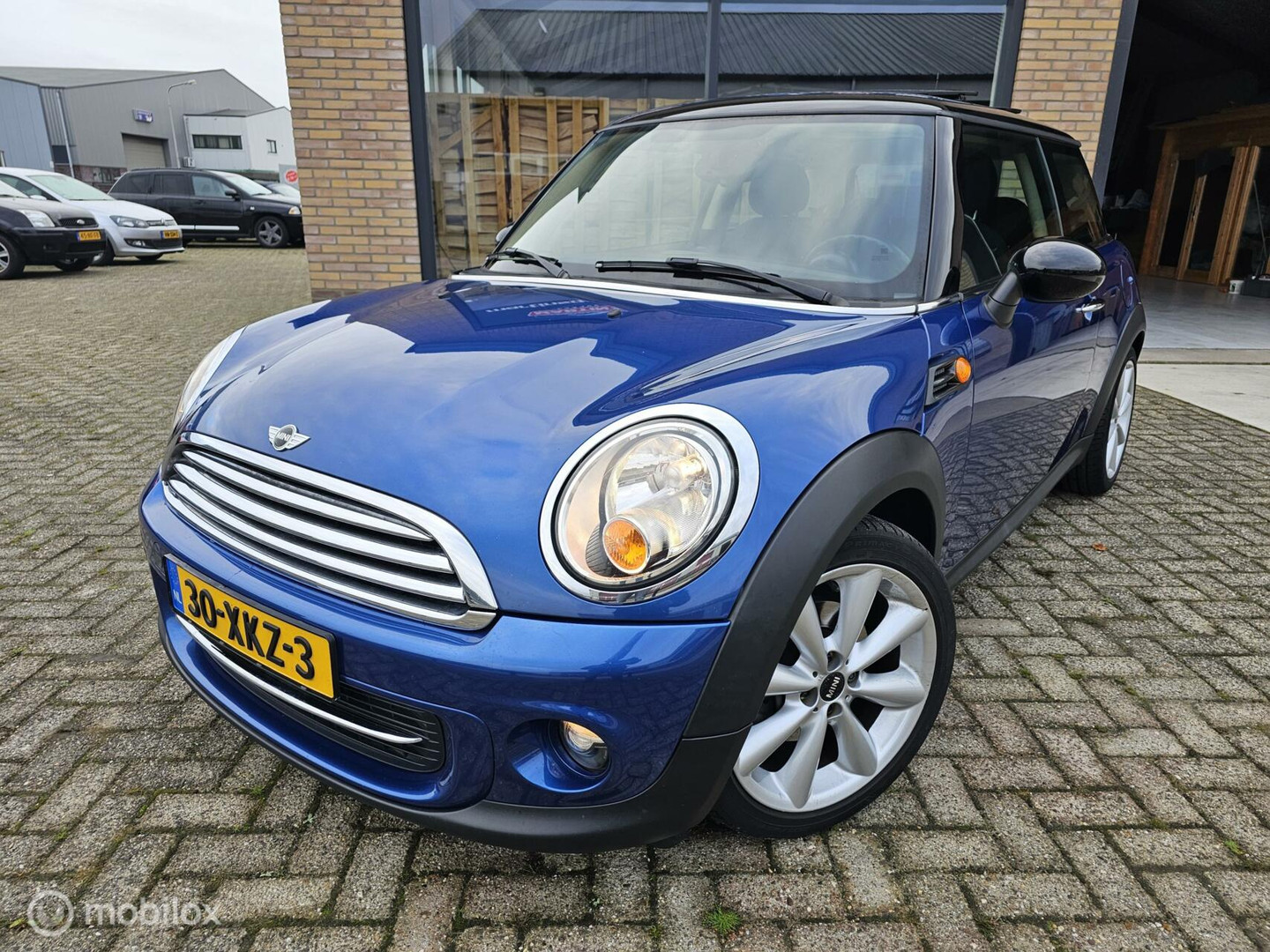 MINI