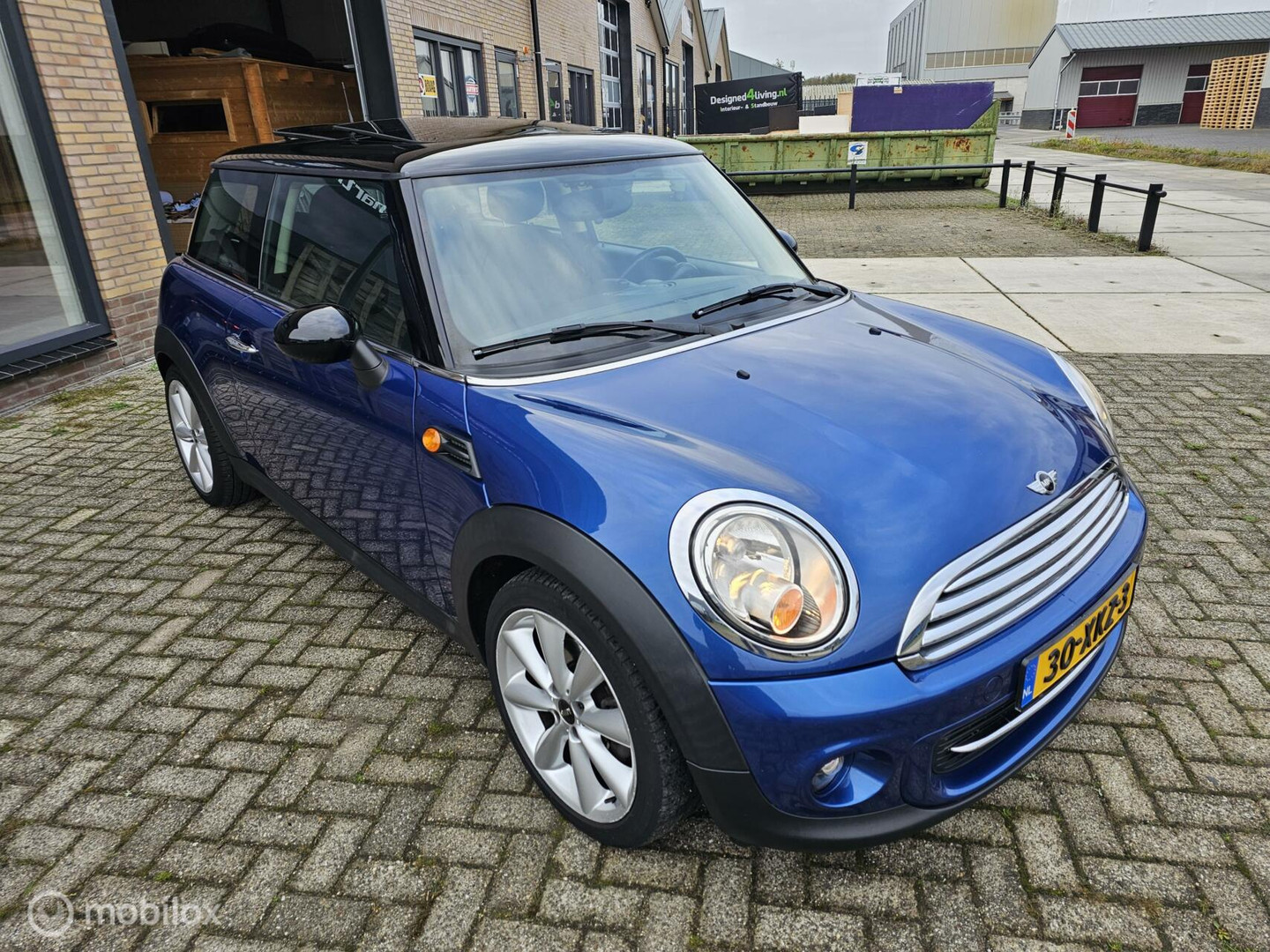 MINI