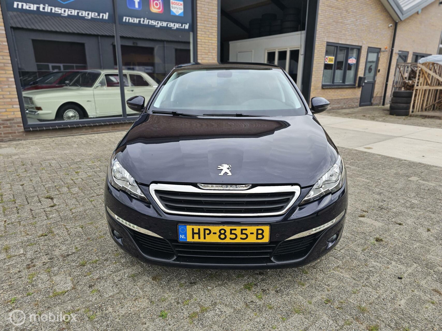Peugeot