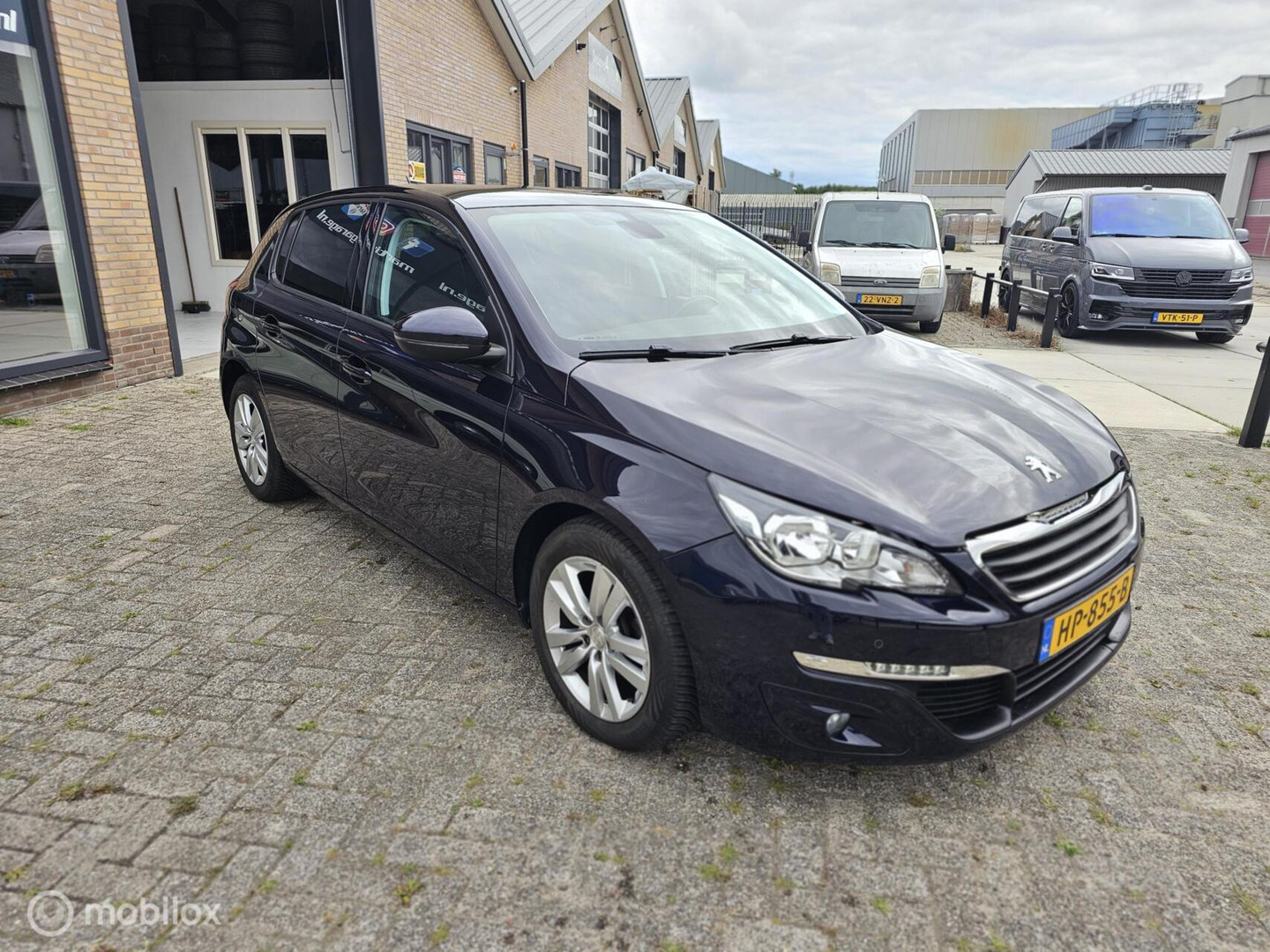 Peugeot