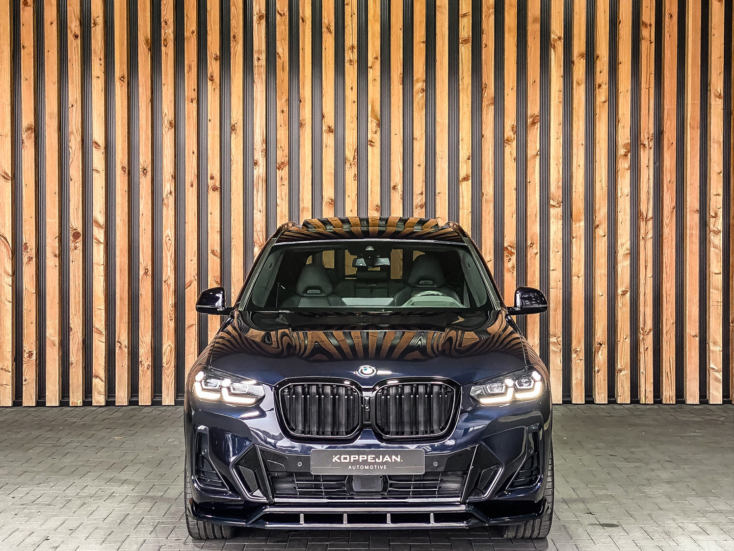 BMW BMW