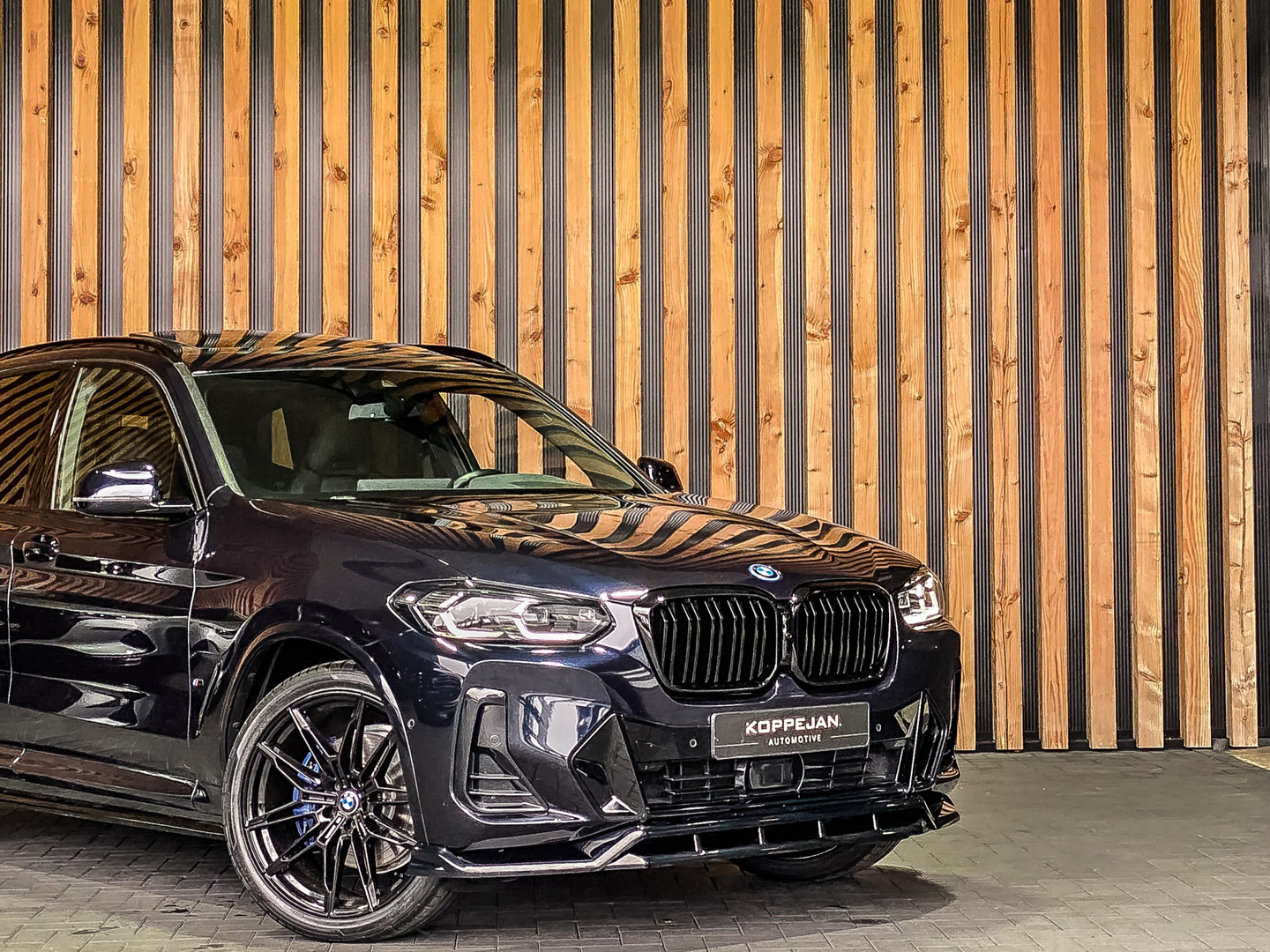 BMW BMW