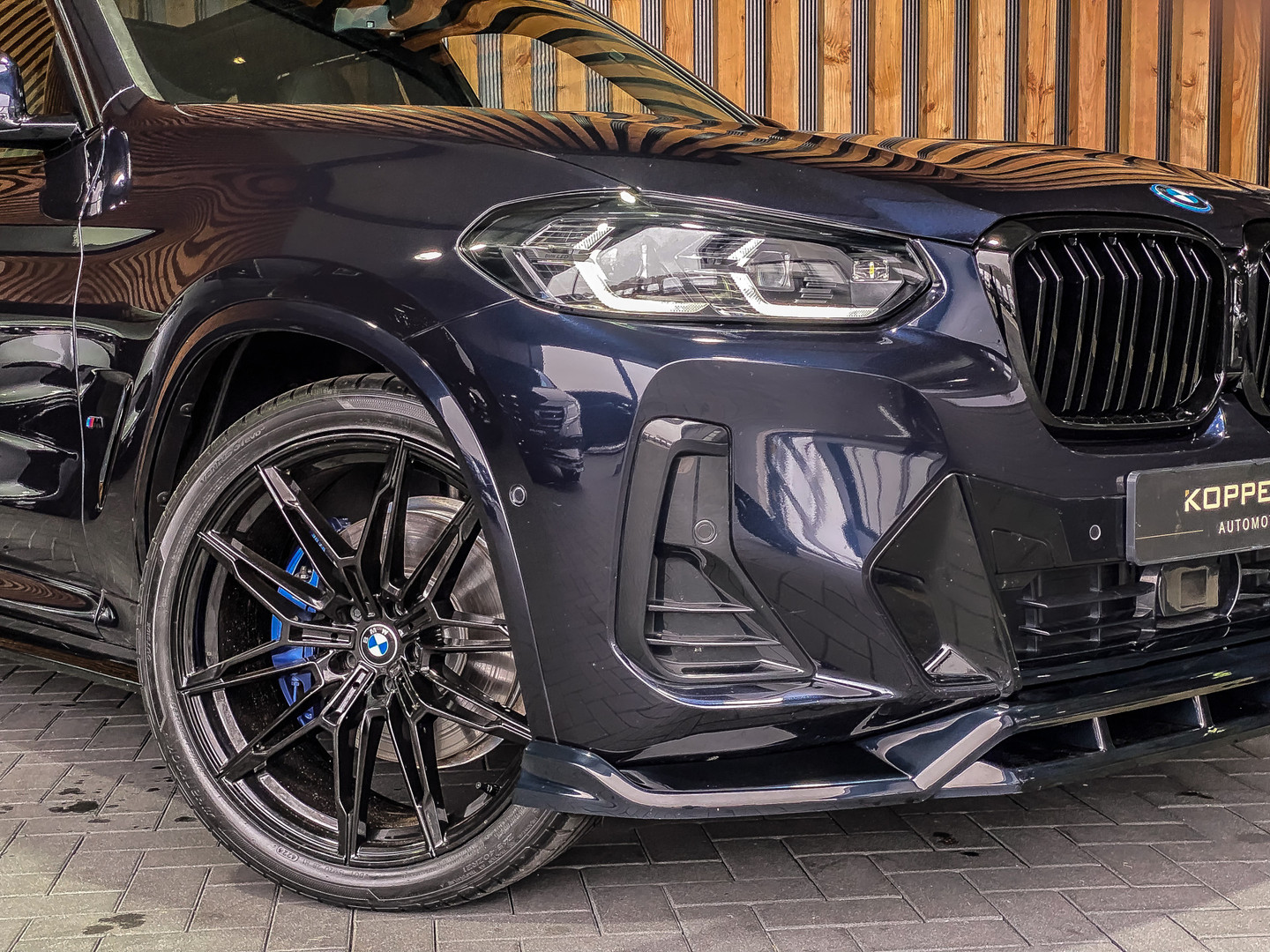 BMW BMW