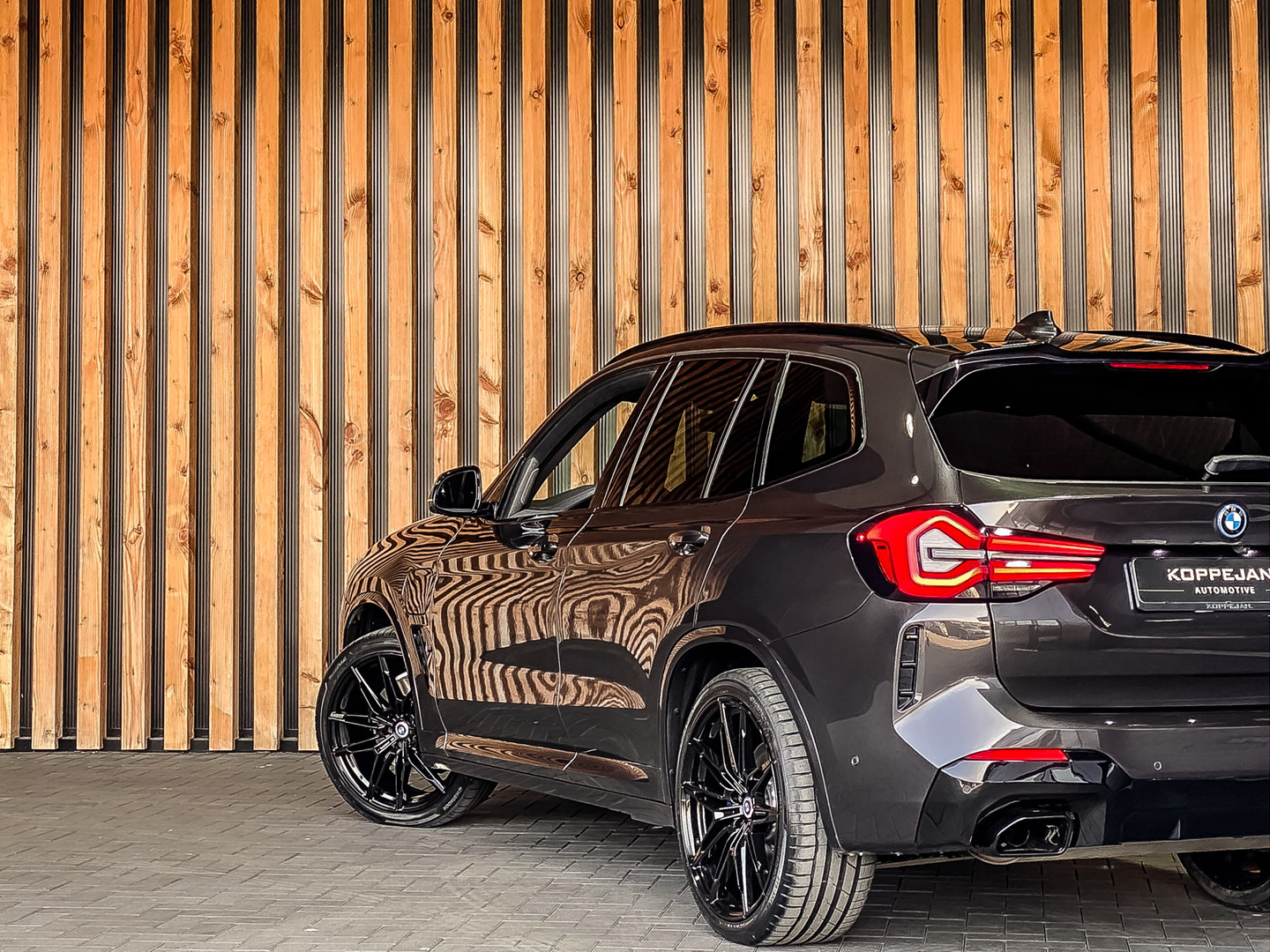 BMW