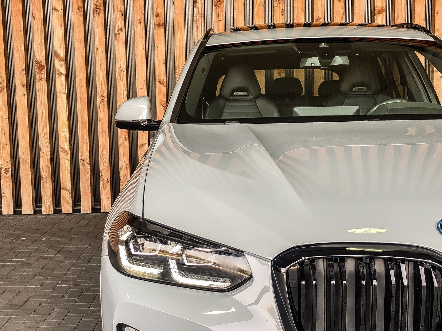 BMW BMW