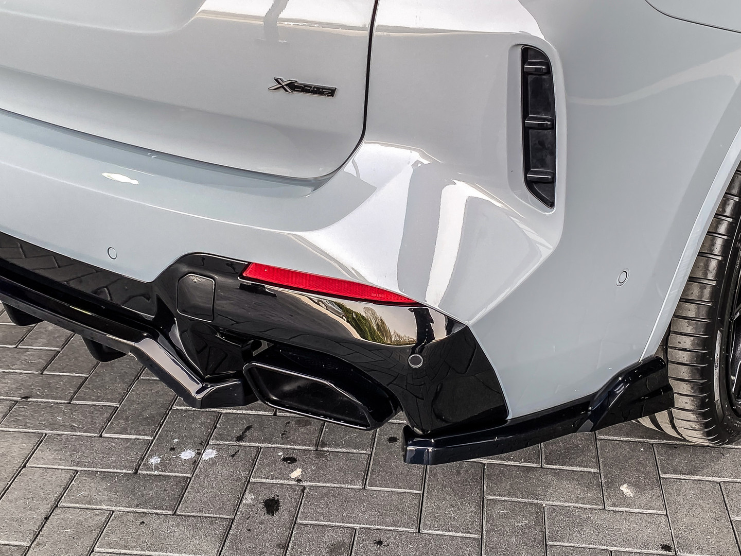 BMW BMW